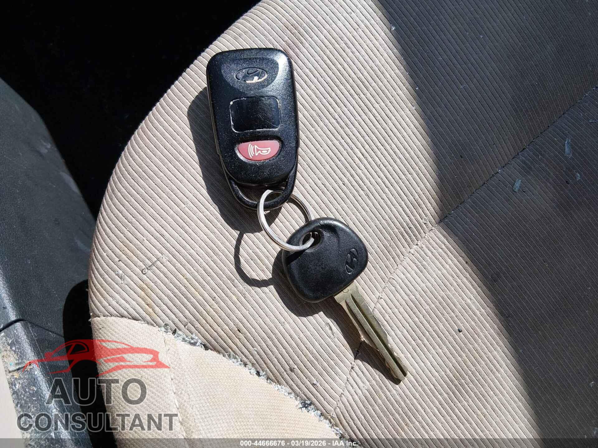 HYUNDAI ELANTRA 2018 - 5NPD74LF3JH257257