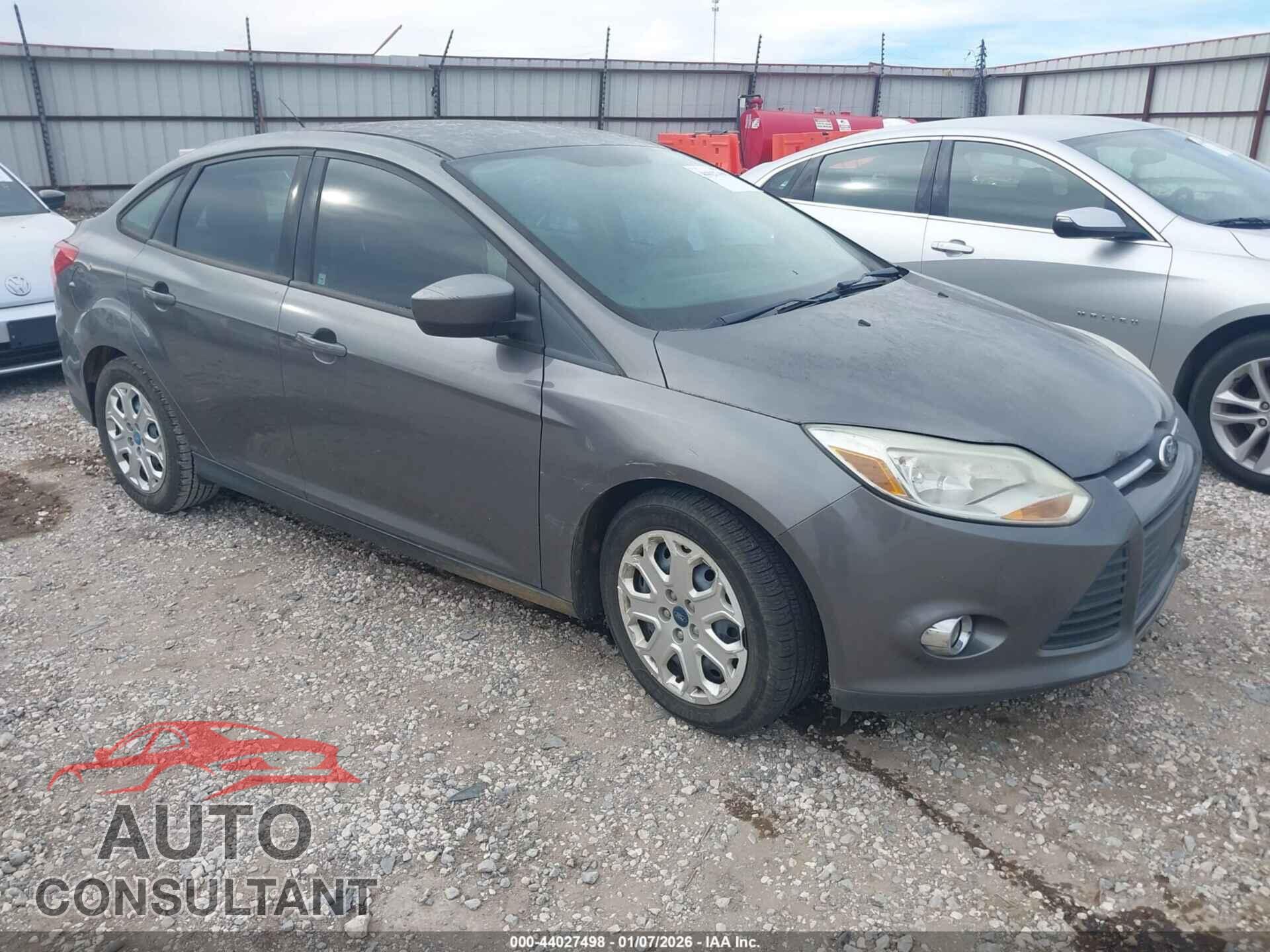 FORD FOCUS 2012 - 1FAHP3F26CL104252