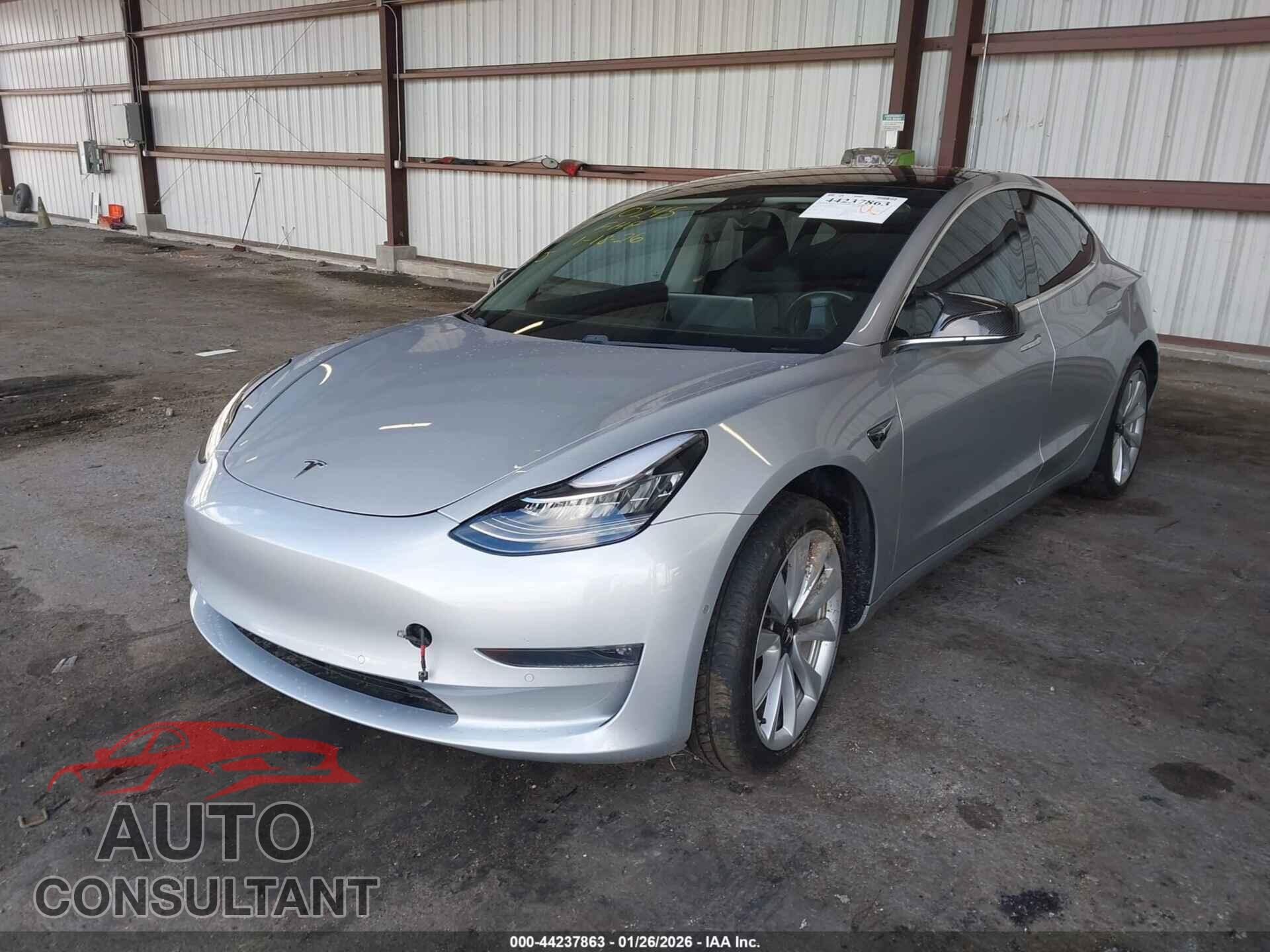 TESLA MODEL 3 2018 - 5YJ3E1EA7JF009688