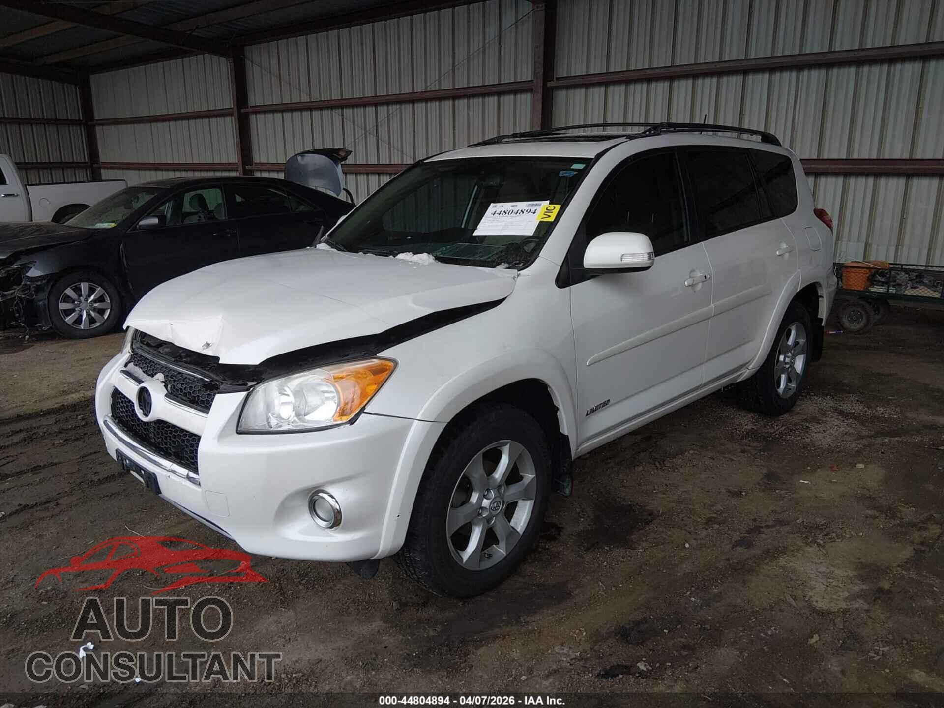 TOYOTA RAV4 2011 - 2T3DF4DV8BW100875