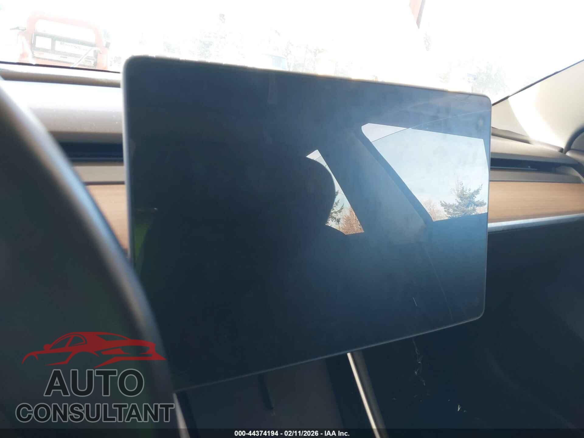 TESLA MODEL 3 2018 - 5YJ3E1EA7JF012414