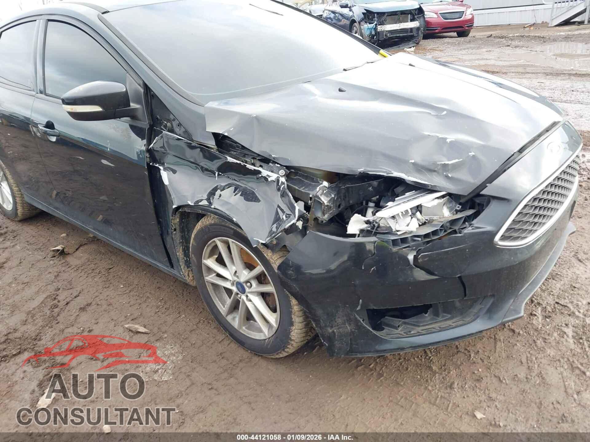 FORD FOCUS 2015 - 1FADP3FE7FL209346