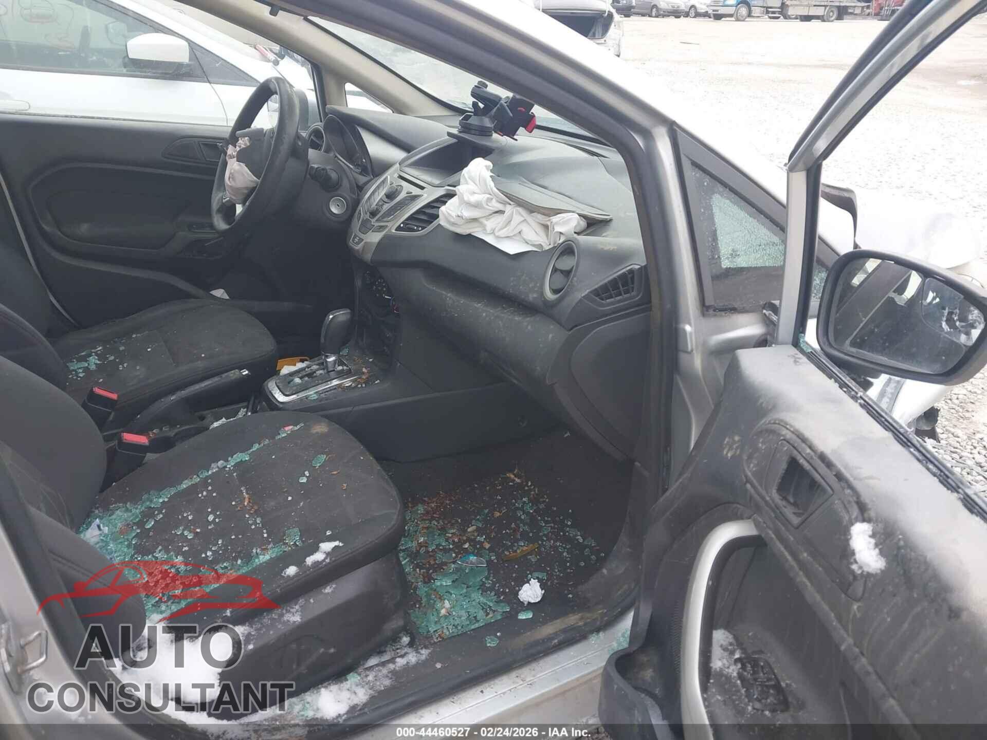 FORD FIESTA 2012 - 3FADP4EJ4CM165045
