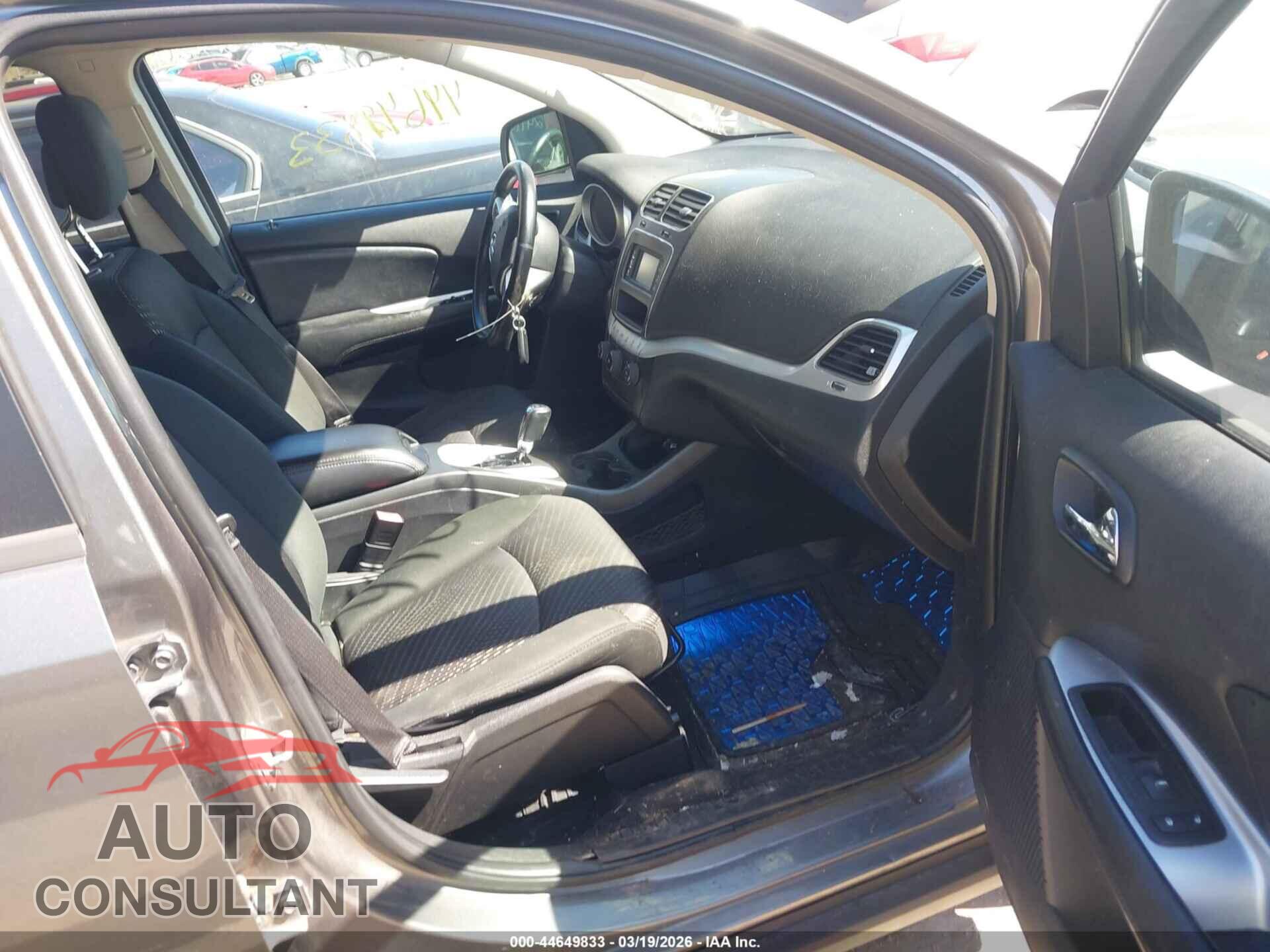 DODGE JOURNEY 2012 - 3C4PDCBG0CT145755
