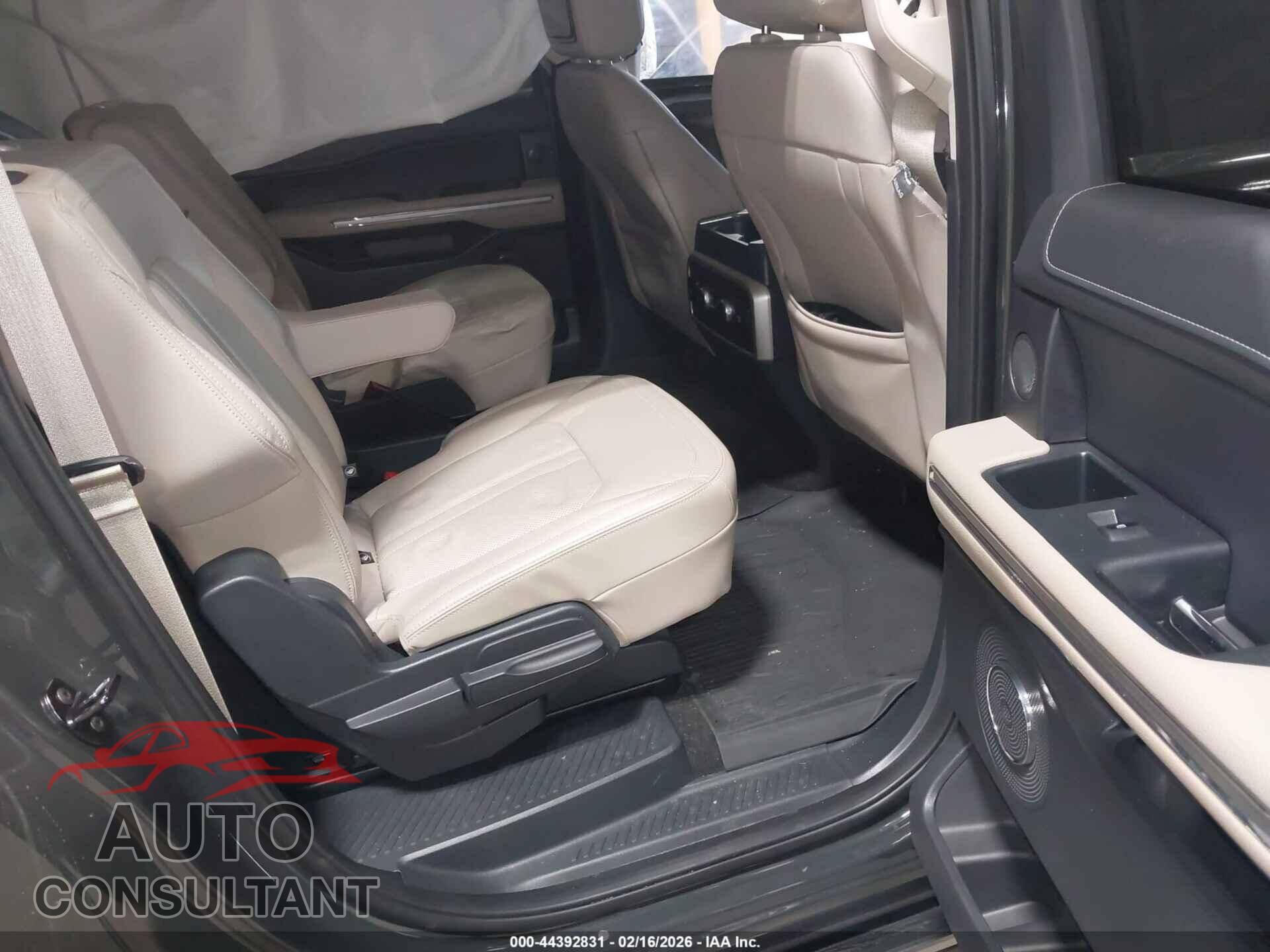FORD EXPEDITION 2023 - 1FMJK2A83PEA10982
