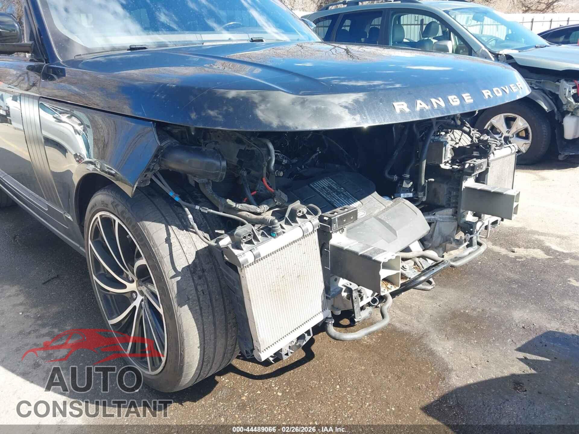 LAND ROVER RANGE ROVER 2019 - SALGS2SV8KA540991
