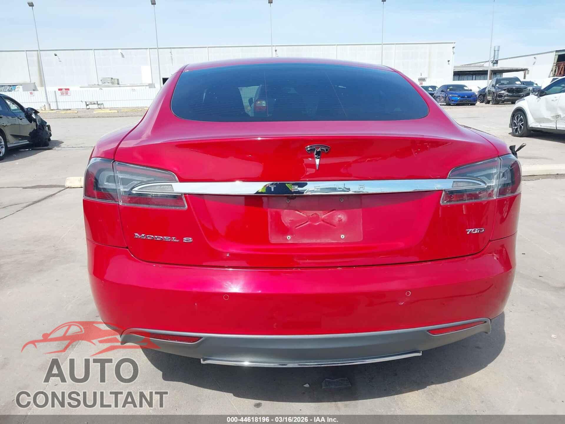 TESLA MODEL S 2015 - 5YJSA1S27FF087514