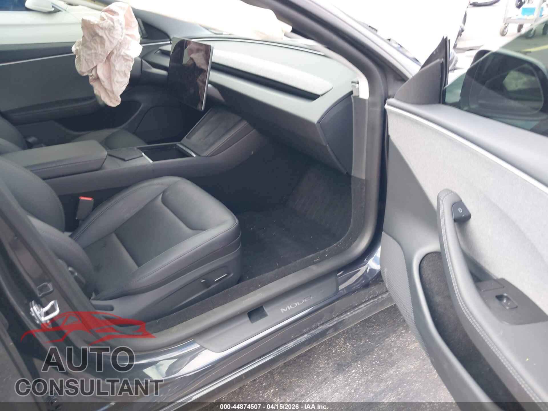 TESLA MODEL 3 2026 - 5YJ3E1EAXTF128046