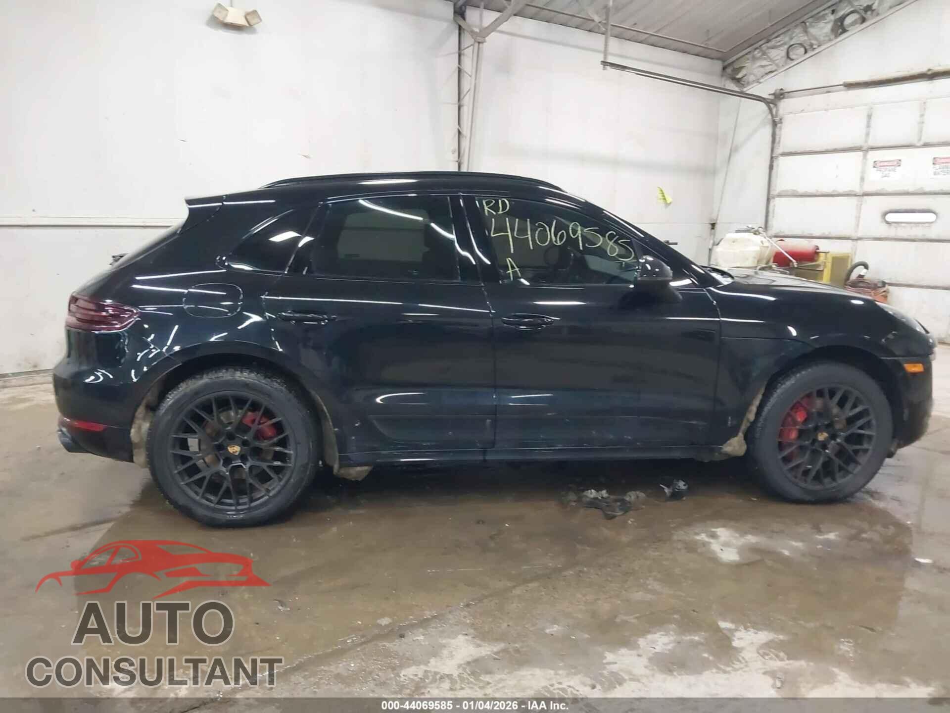 PORSCHE MACAN 2017 - WP1AG2A58HLB52929
