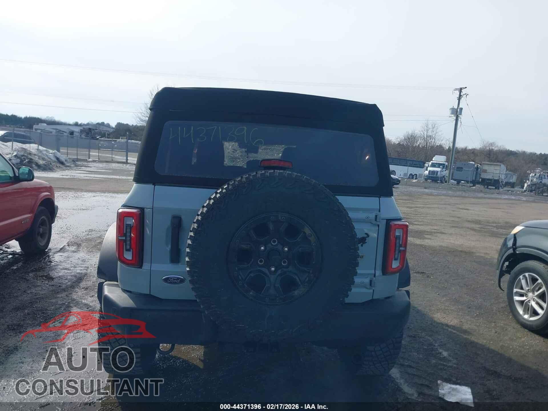 FORD BRONCO 2023 - 1FMEE5DP9PLC11052