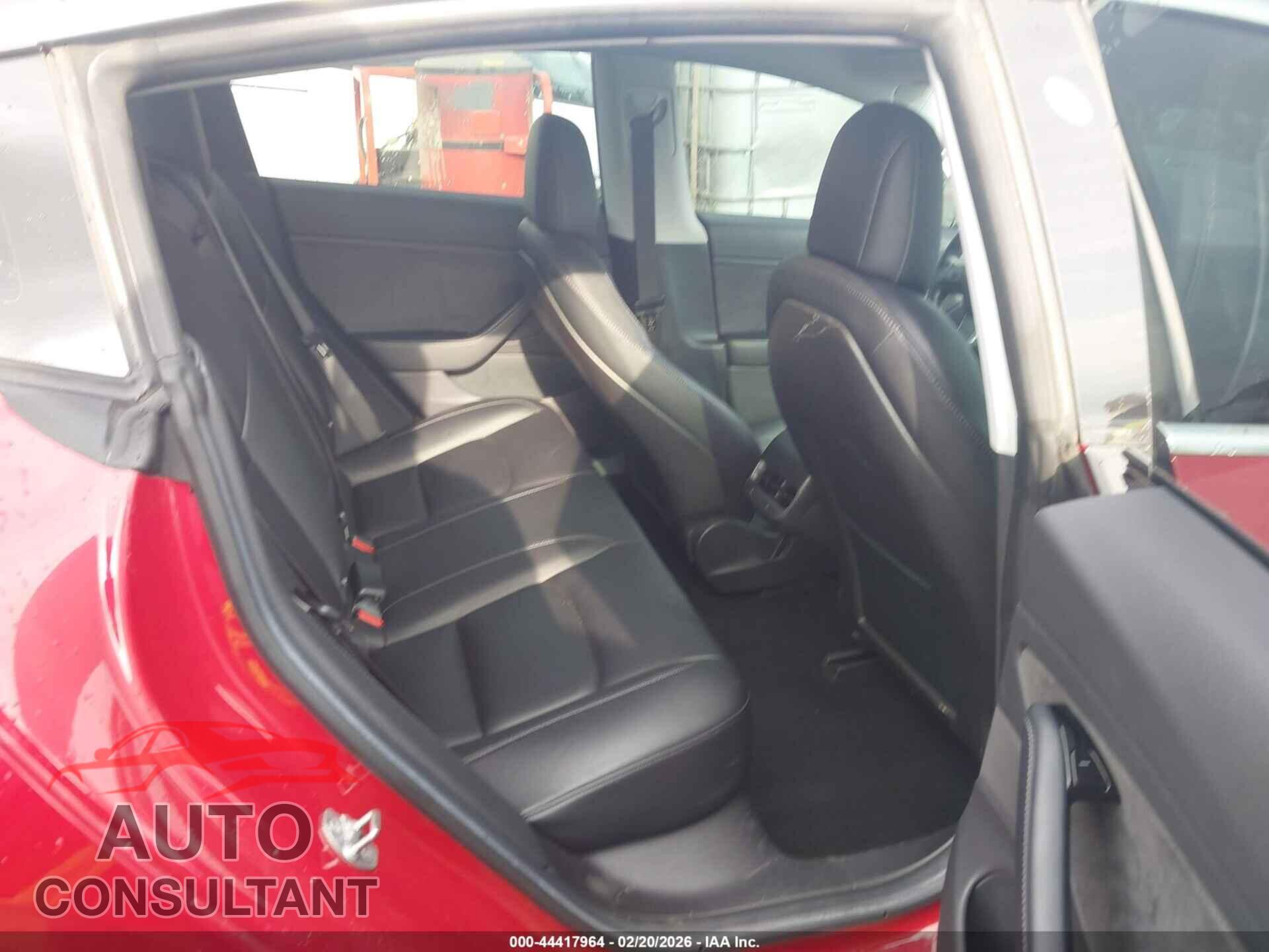 TESLA MODEL 3 2018 - 5YJ3E1EA3JF032840