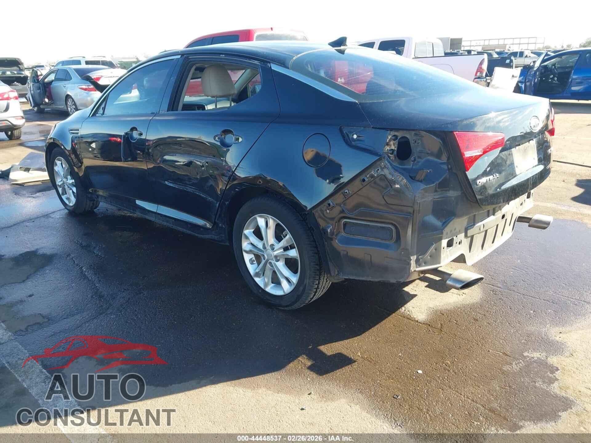 KIA OPTIMA 2012 - 5XXGN4A77CG071010