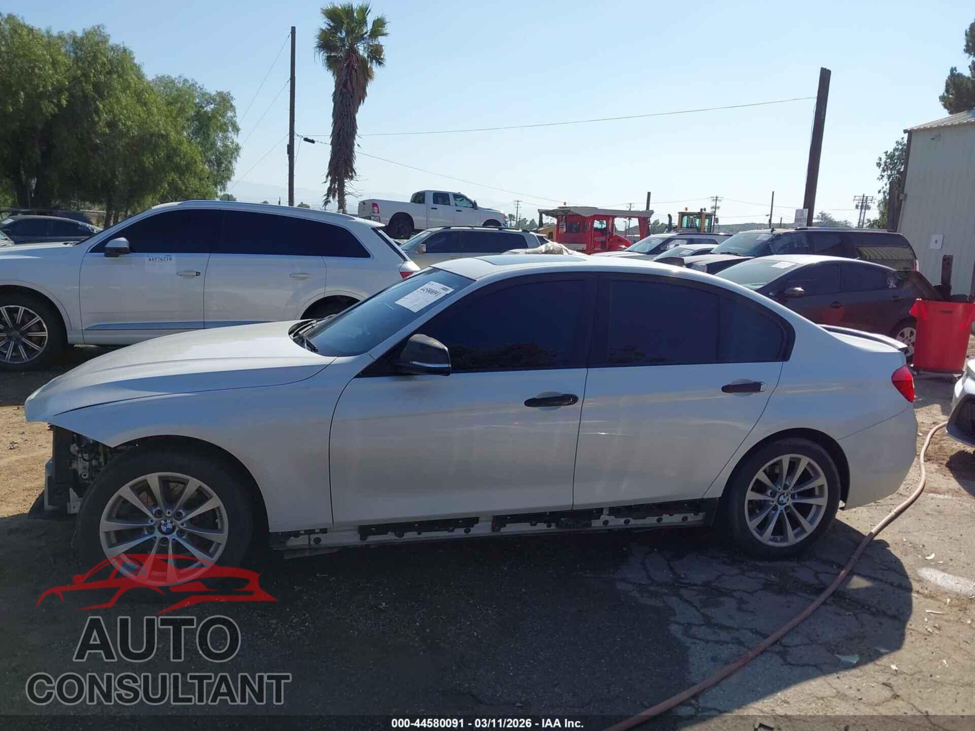 BMW 320I 2017 - WBA8A3C38HK692965