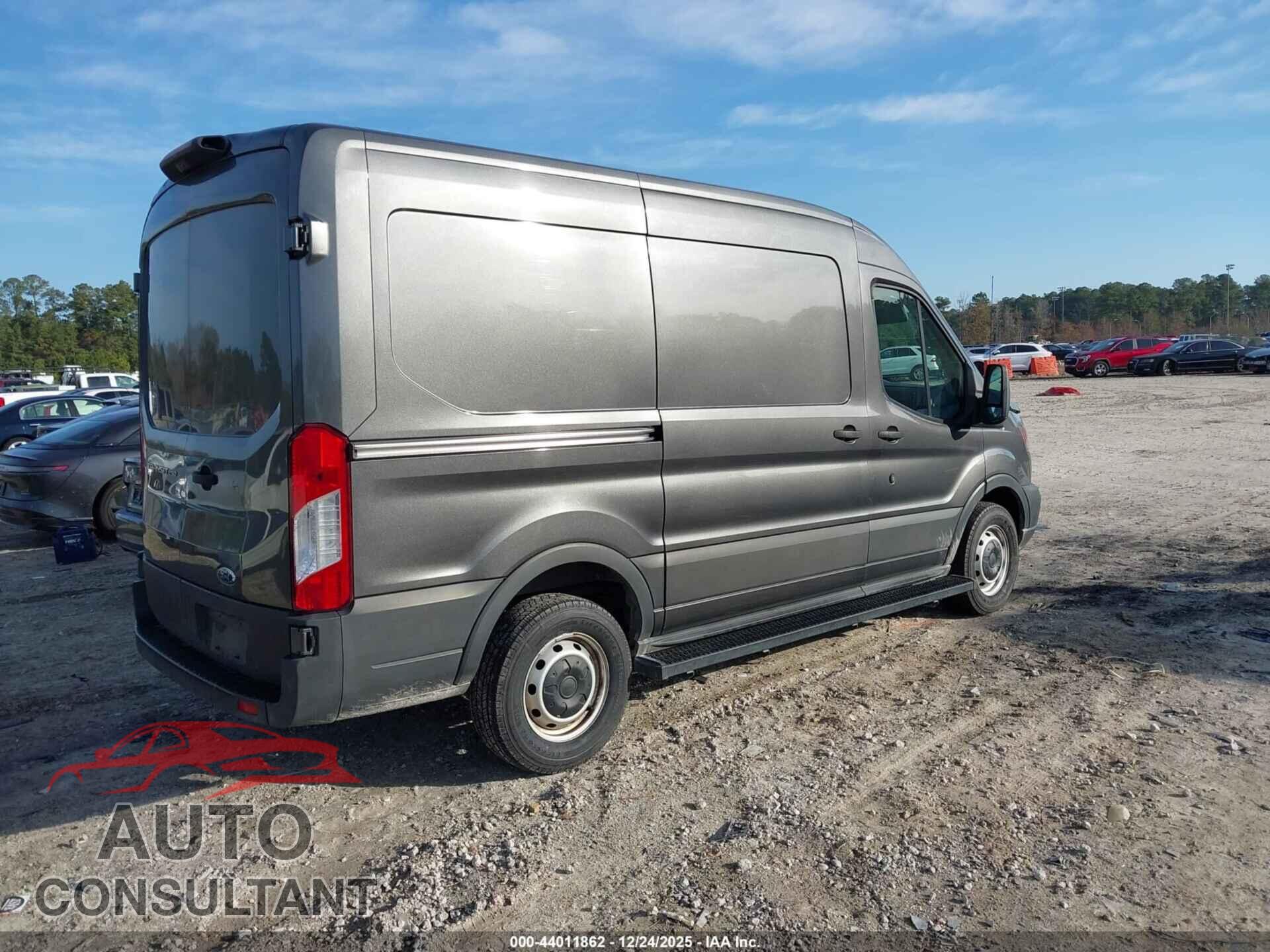FORD TRANSIT-250 2019 - 1FTYR1CM8KKA98697