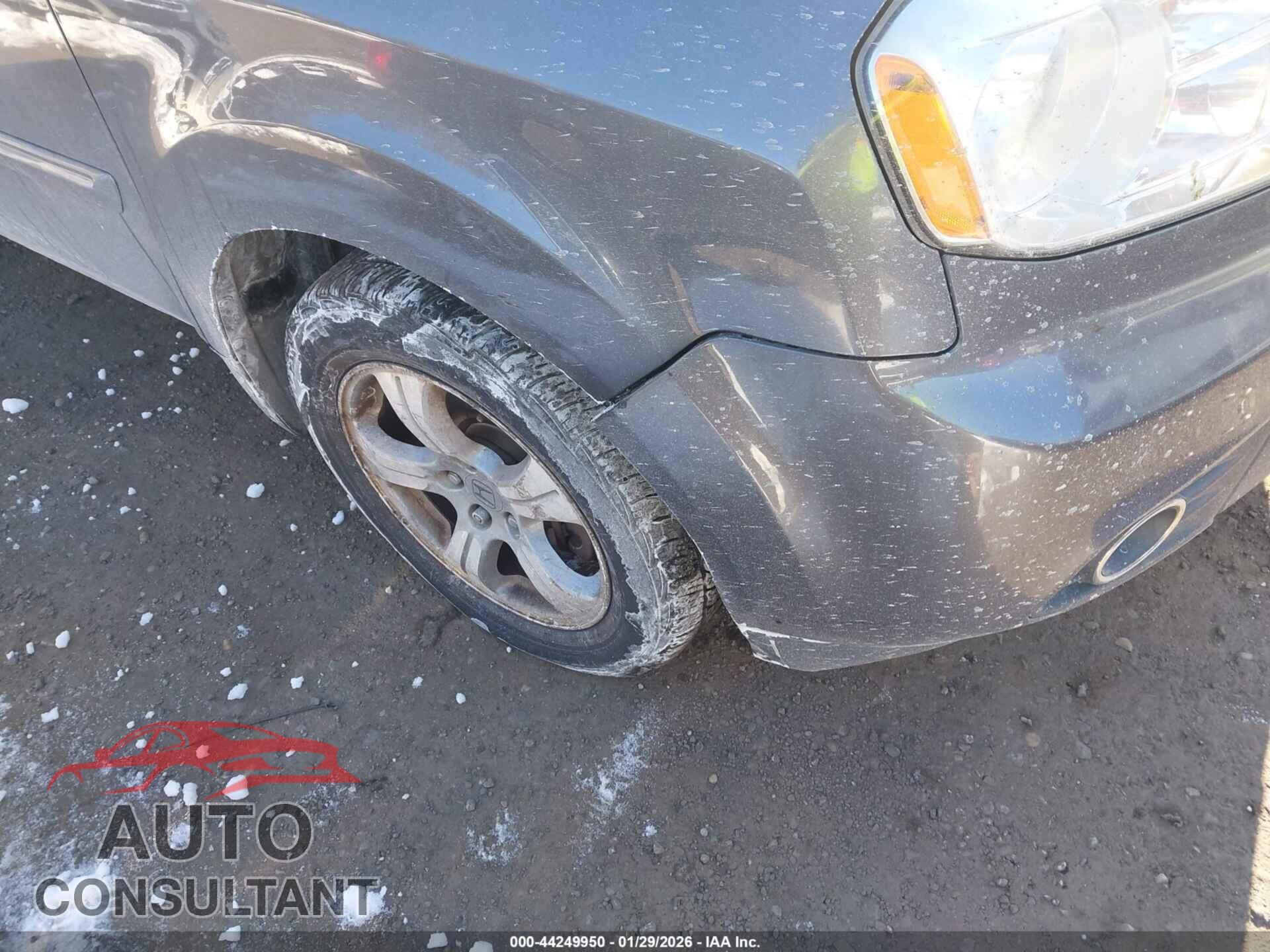 HONDA PILOT 2015 - 5FNYF4H57FB043012