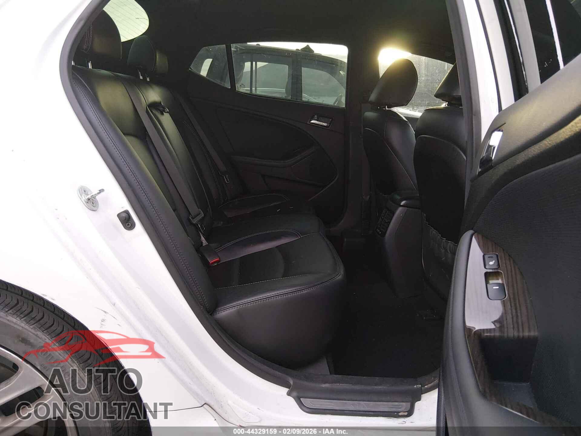 KIA OPTIMA 2013 - 5XXGR4A67DG092808