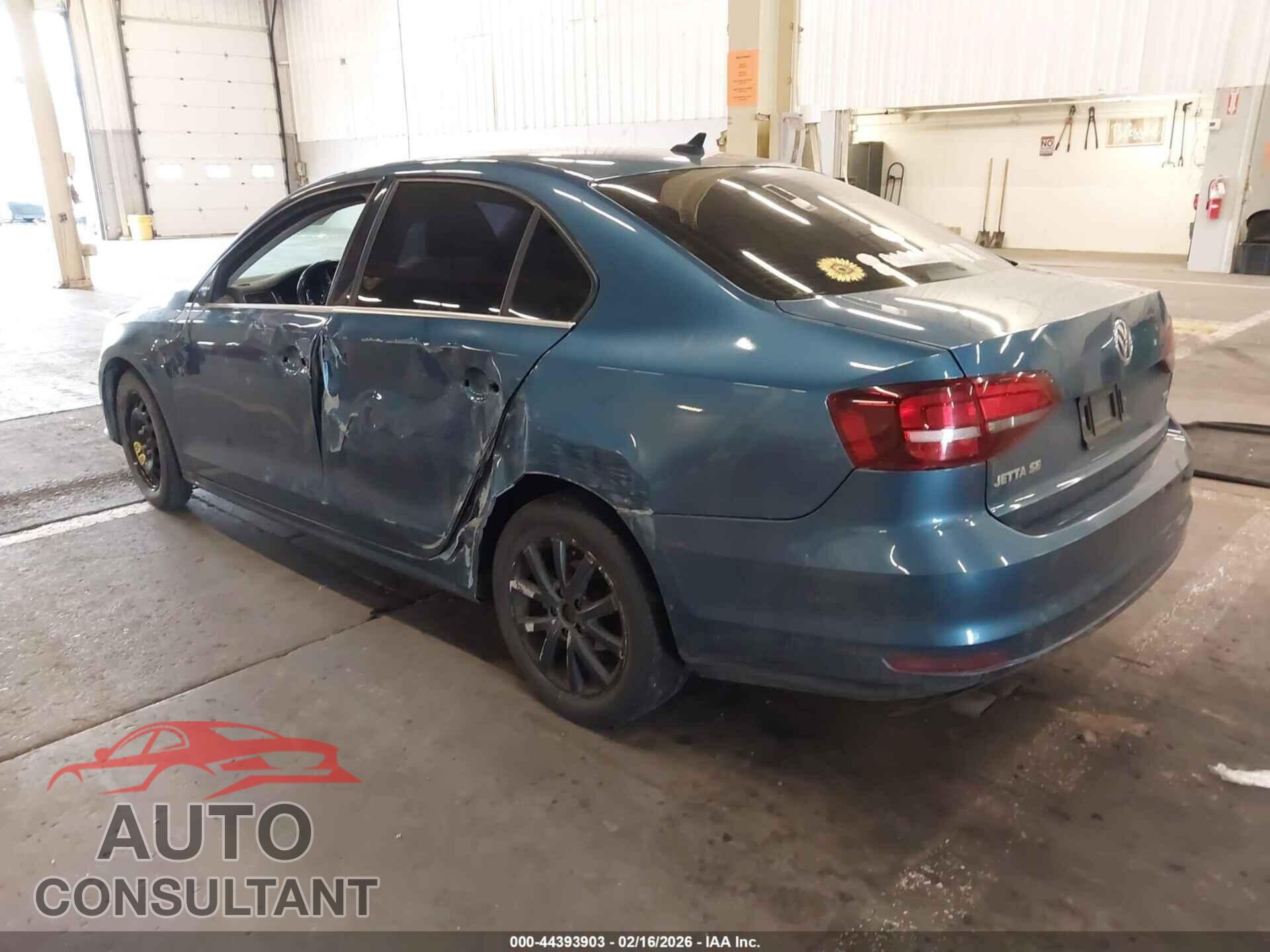 VOLKSWAGEN JETTA 2017 - 3VWDB7AJ3HM387340