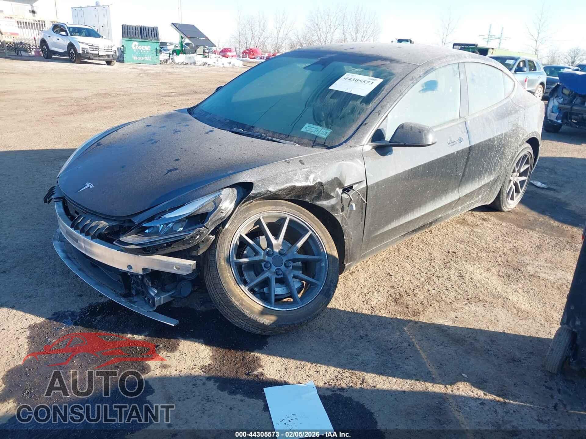 TESLA MODEL 3 2023 - 5YJ3E1EA7PF458104