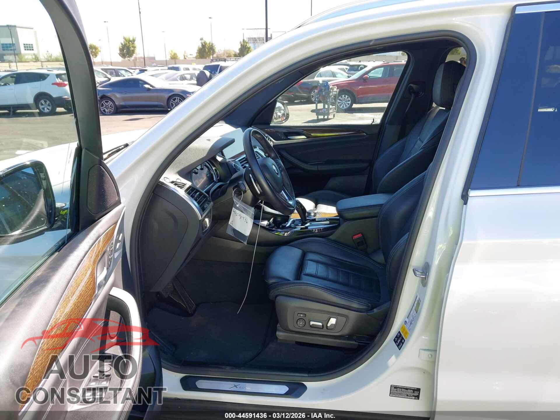 BMW X3 2018 - 5UXTR9C59JLD56950