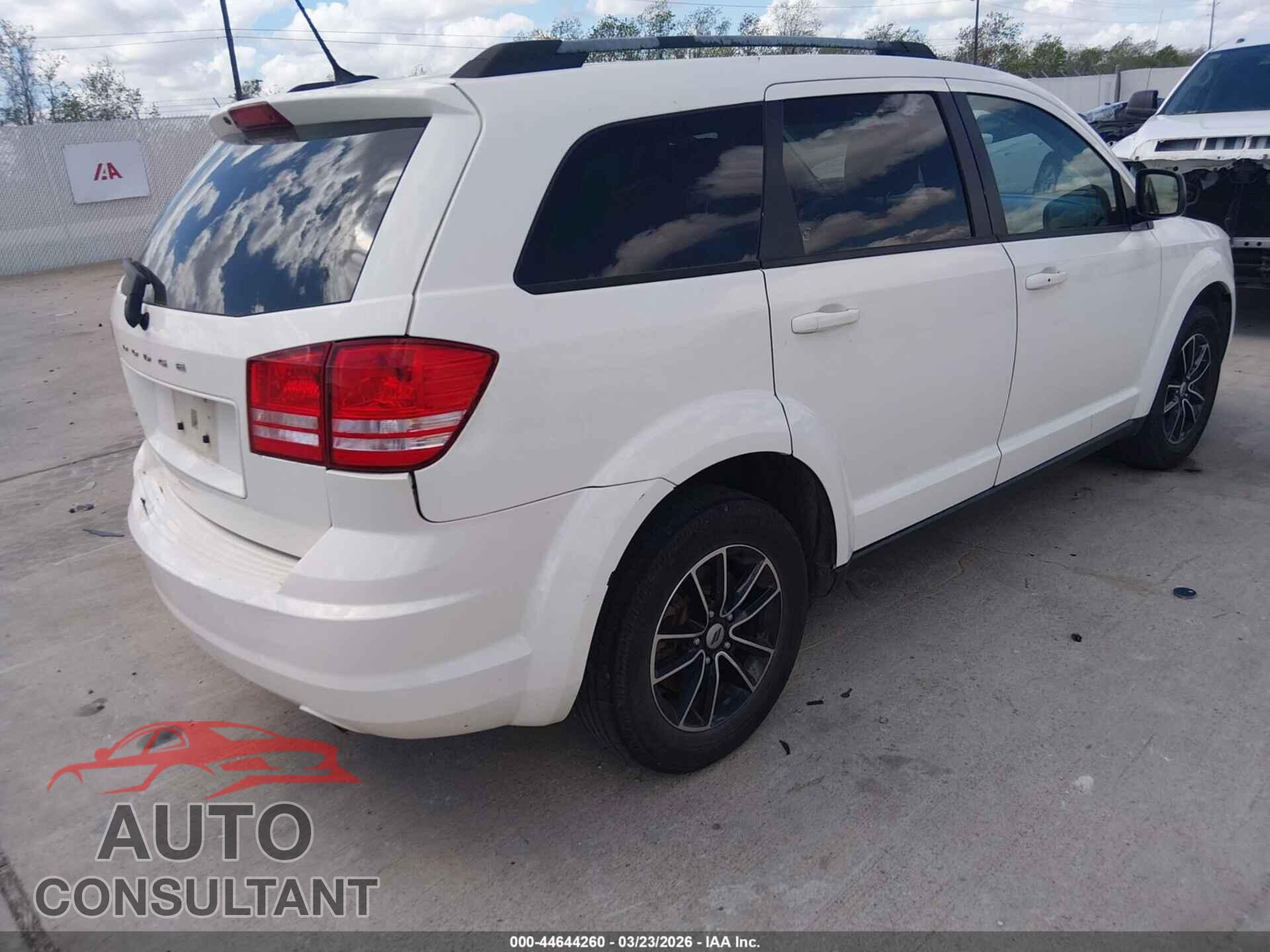 DODGE JOURNEY 2018 - 3C4PDCAB1JT303457