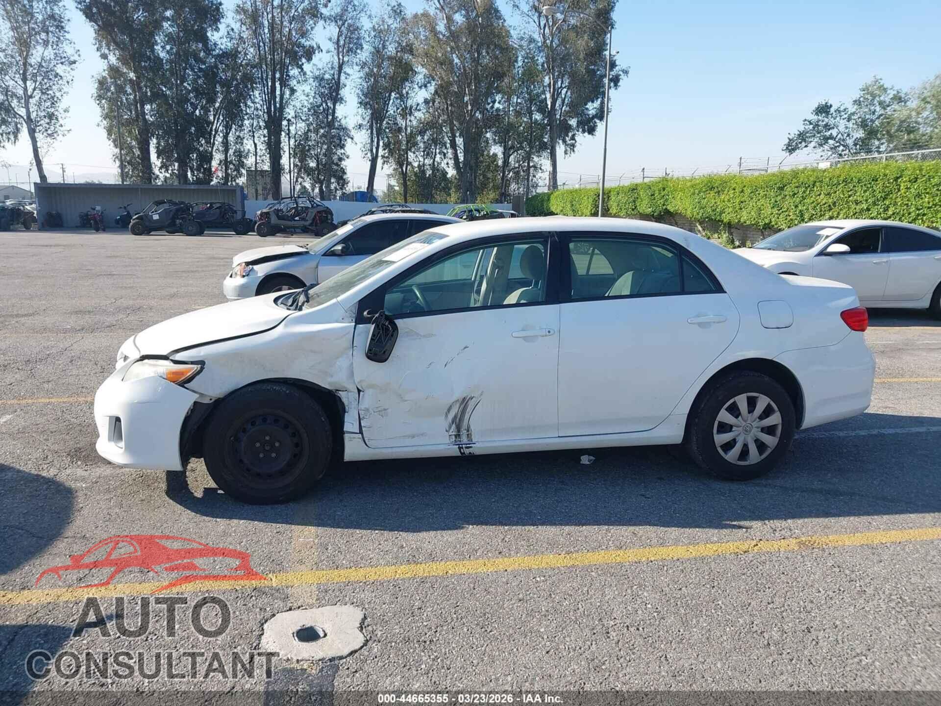 TOYOTA COROLLA 2011 - 2T1BU4EE1BC547540