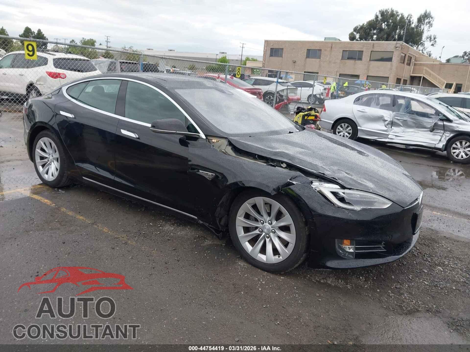 TESLA MODEL S 2016 - 5YJSA1E18GF156909