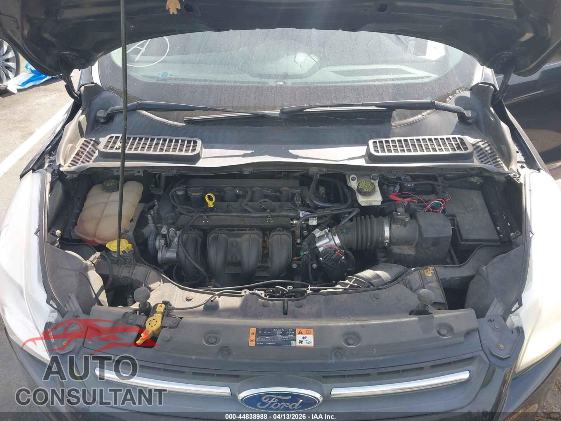 FORD ESCAPE 2015 - 1FMCU0G76FUC01547