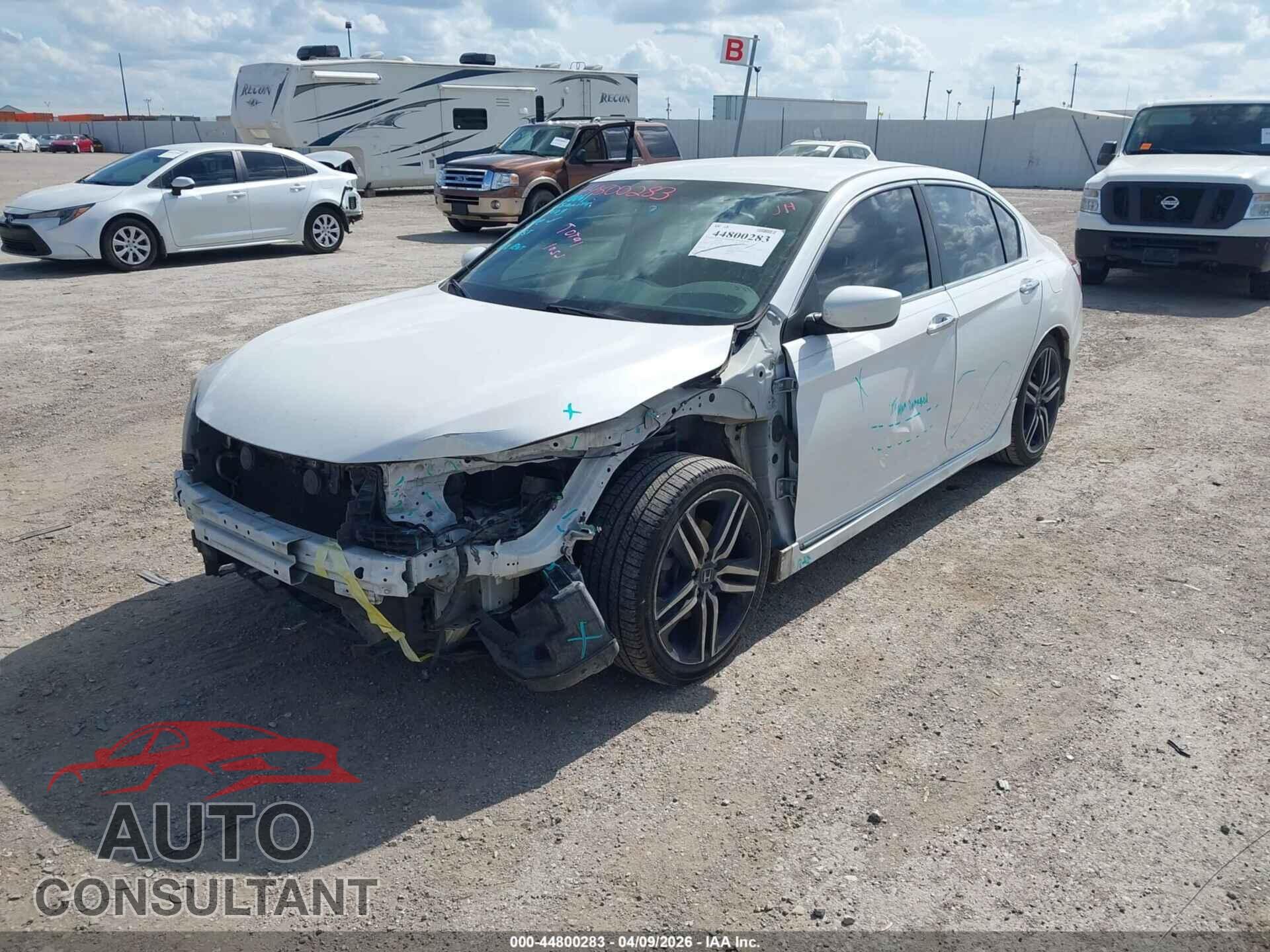 HONDA ACCORD 2017 - 1HGCR2F51HA005751
