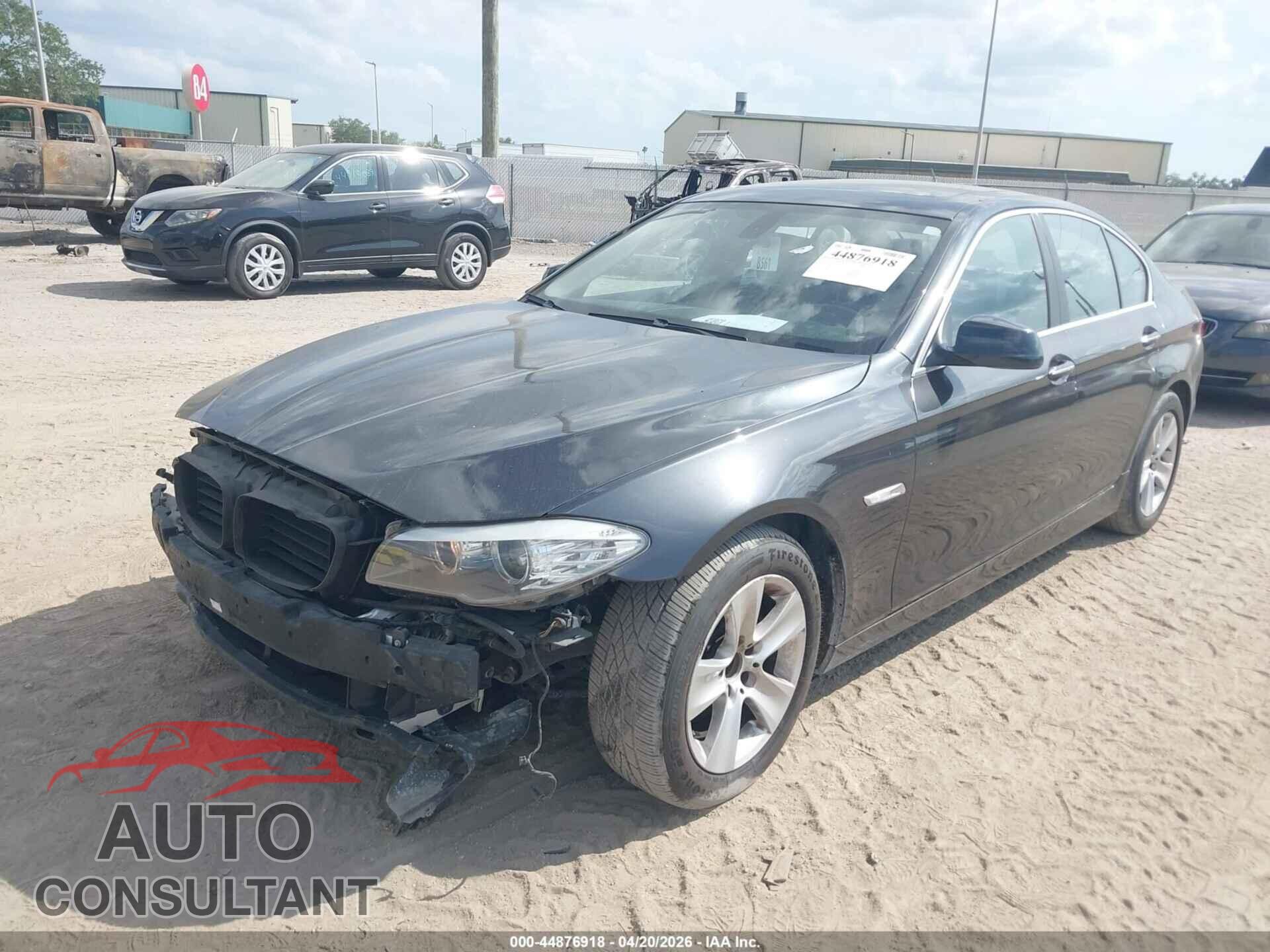 BMW 528I 2011 - WBAFR1C51BC740118