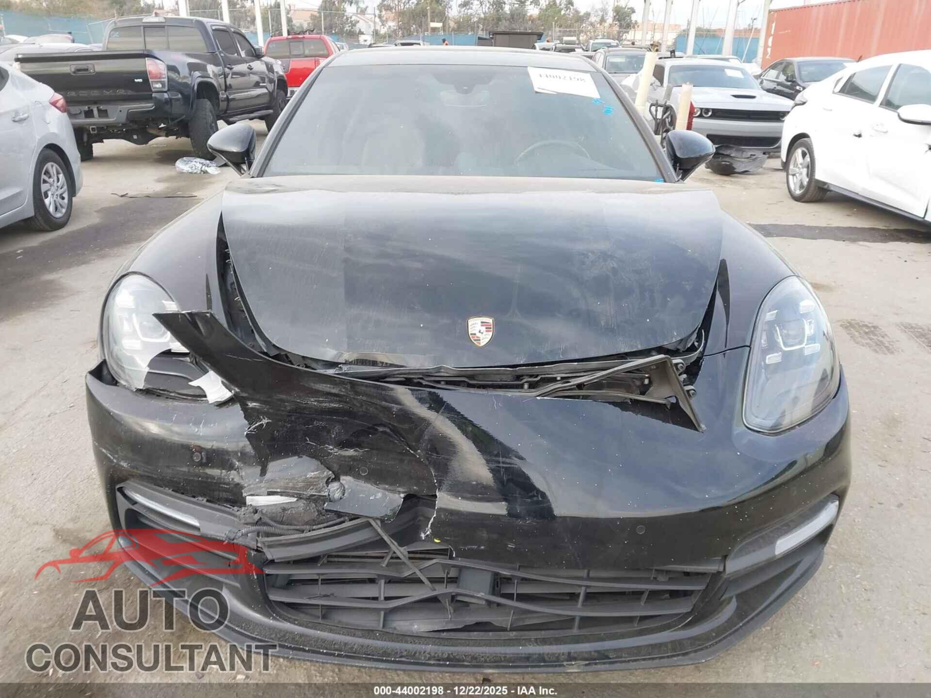 PORSCHE PANAMERA 2018 - WP0AA2A73JL100554