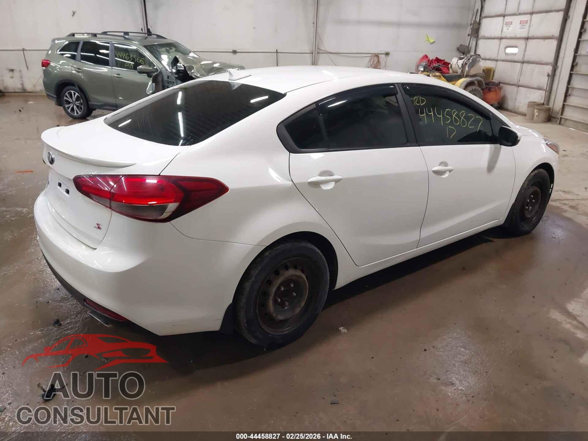 KIA FORTE 2017 - 3KPFL4A71HE156247