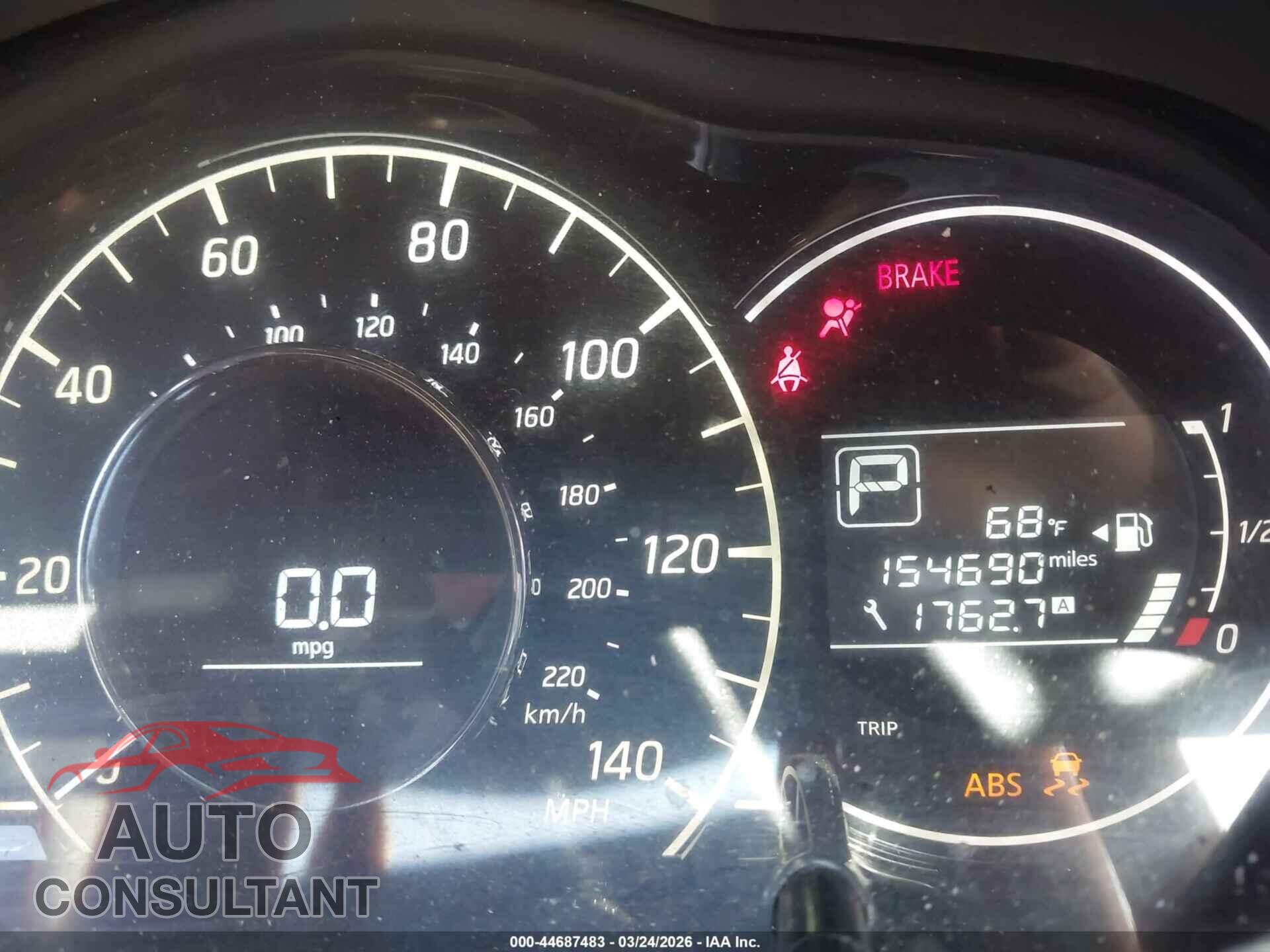 NISSAN VERSA NOTE 2015 - 3N1CE2CP2FL371016