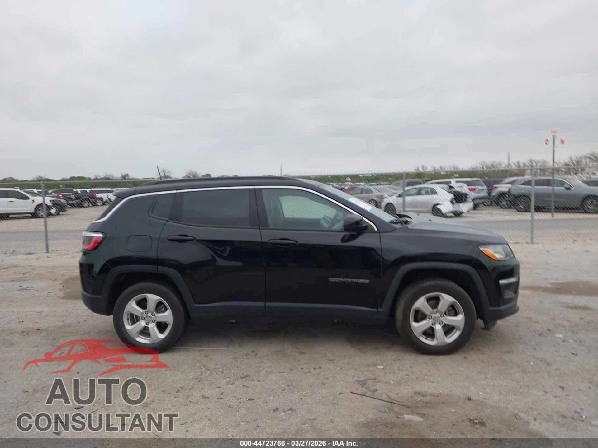JEEP COMPASS 2018 - 3C4NJDBB5JT284268