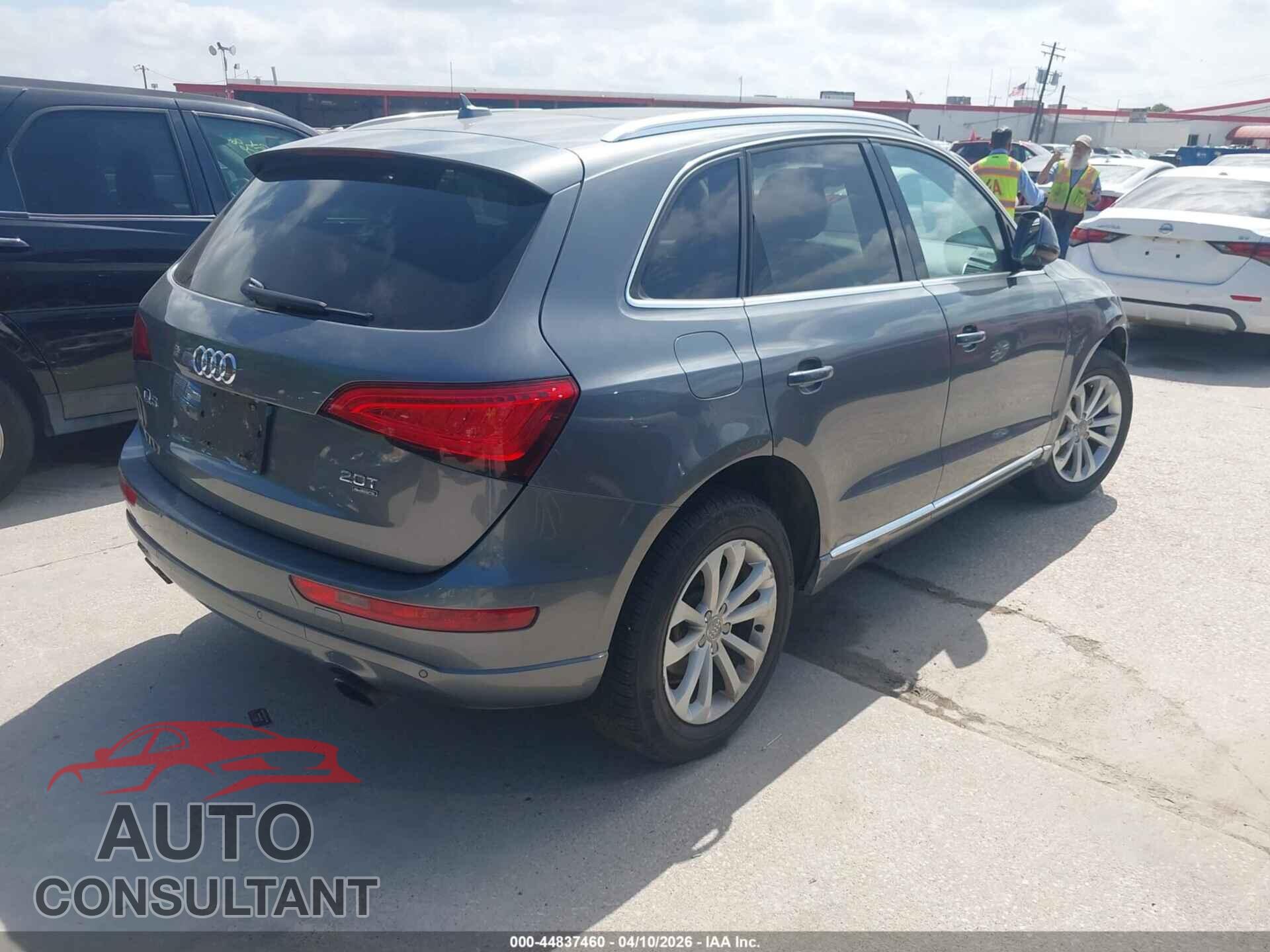 AUDI Q5 2013 - WA1LFAFPXDA022166