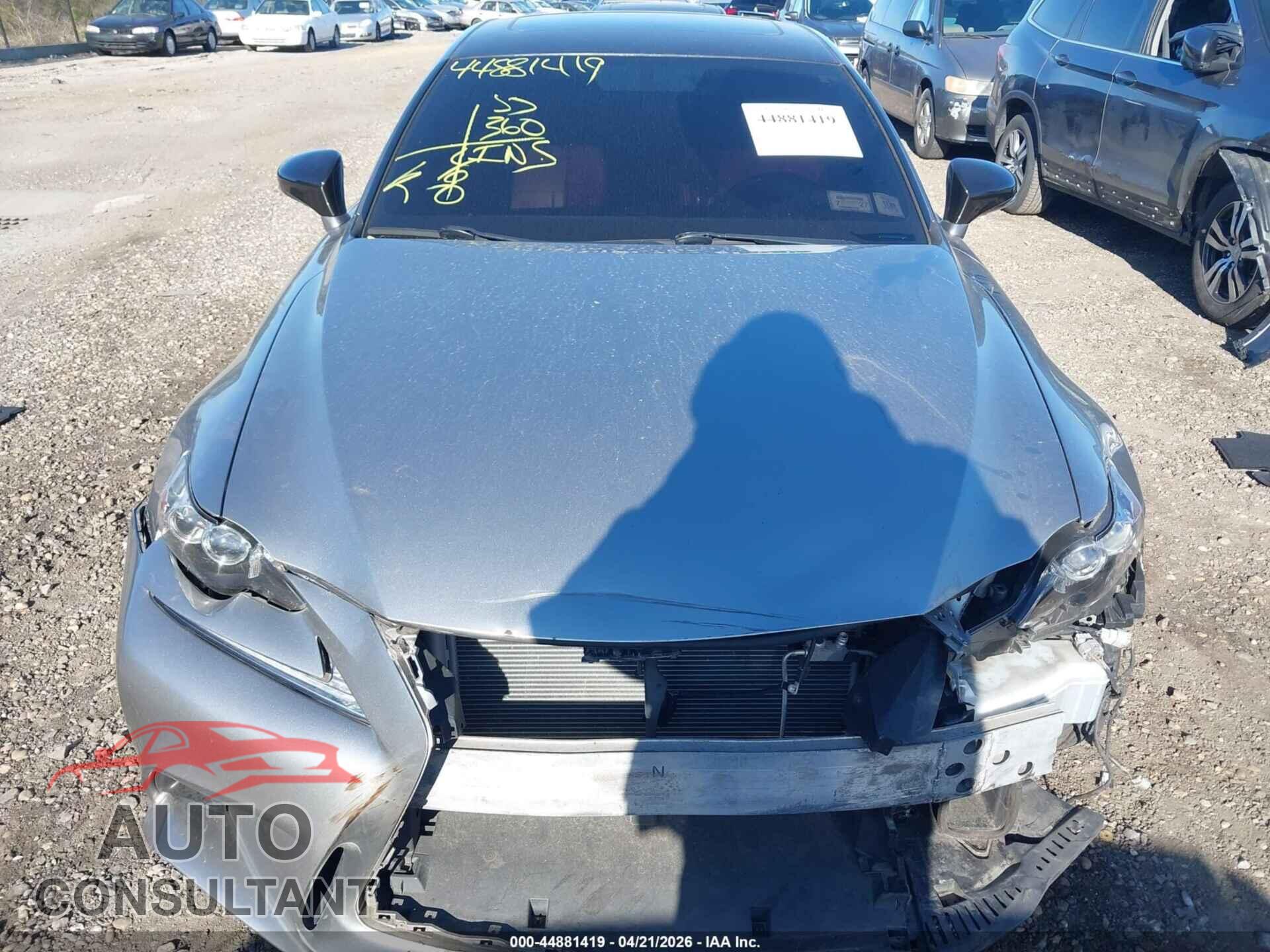 LEXUS IS 250 2015 - JTHCF1D22F5028048