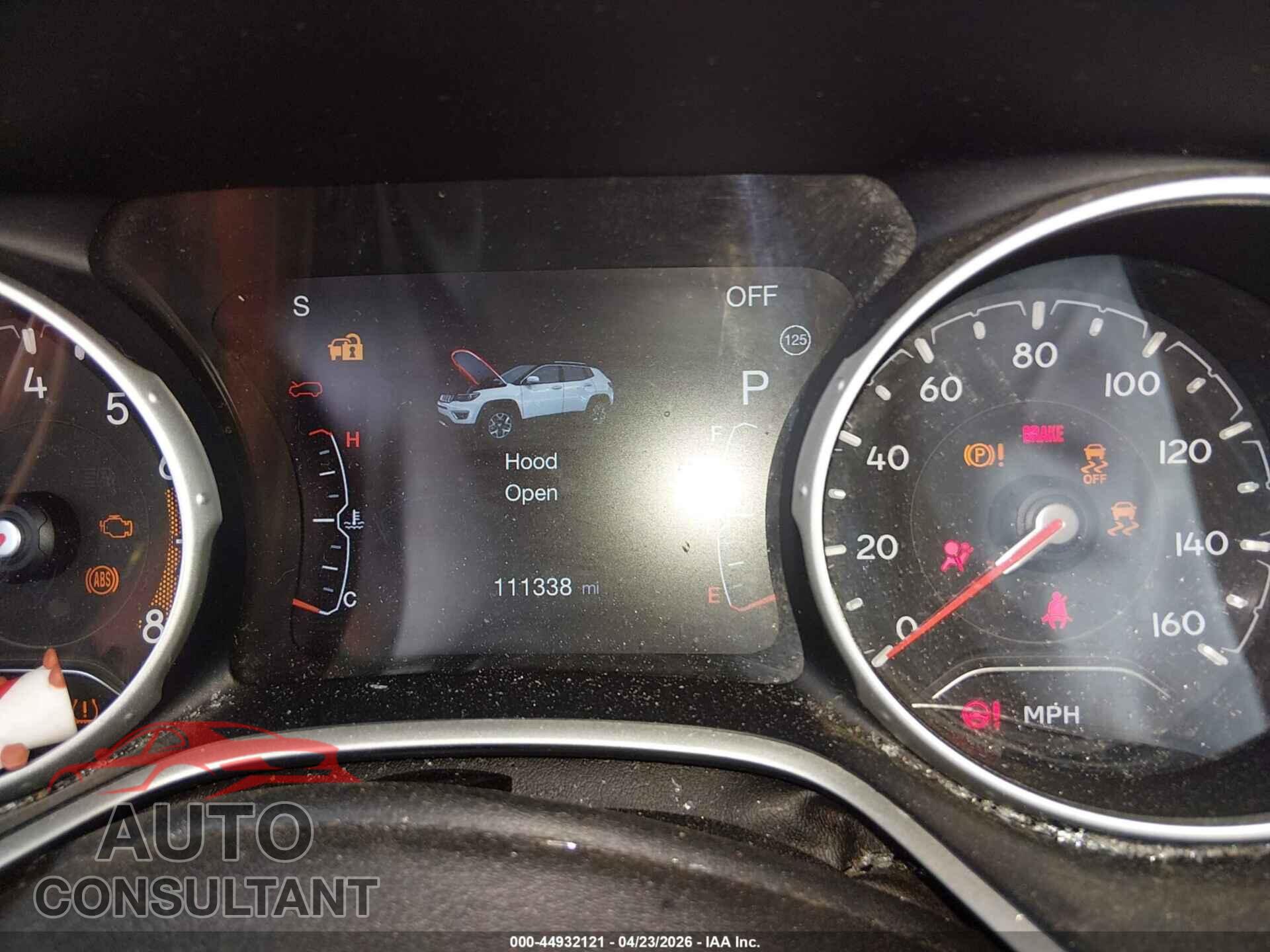 JEEP COMPASS 2018 - 3C4NJDBB6JT331775