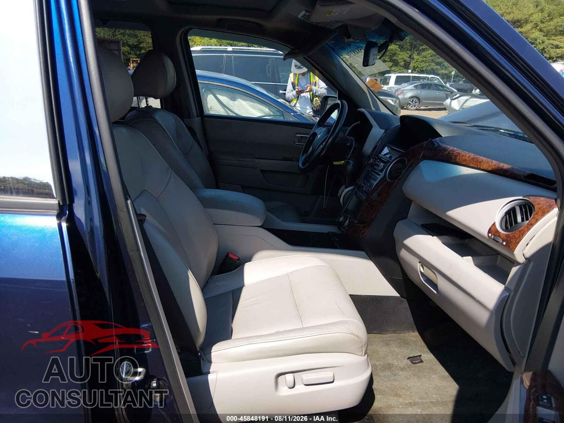 HONDA PILOT 2014 - 5FNYF4H90EB019233