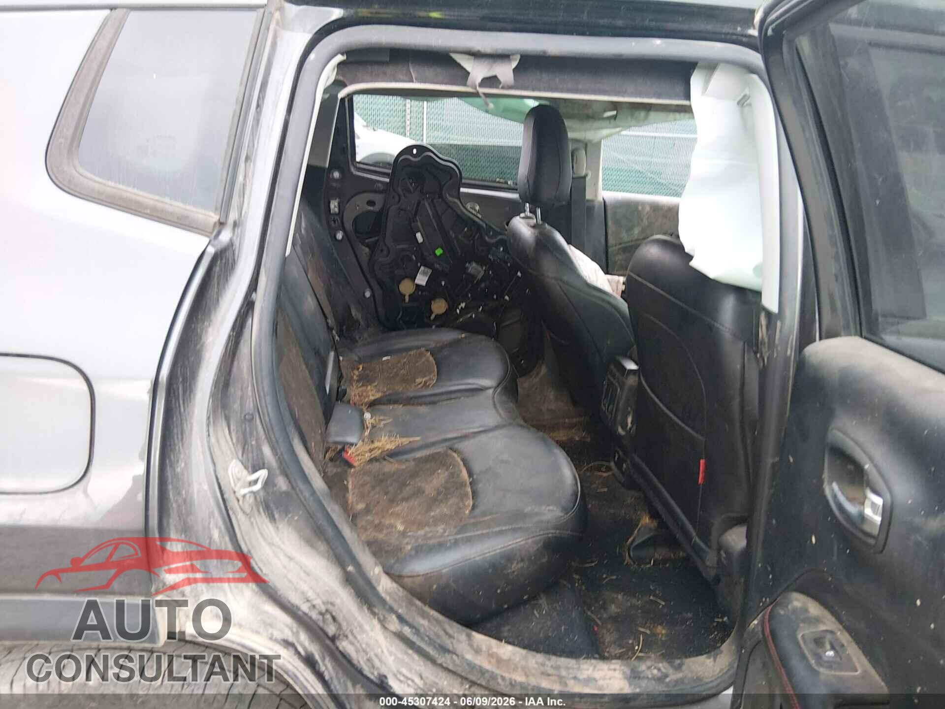 JEEP COMPASS 2020 - 3C4NJDDB3LT223985