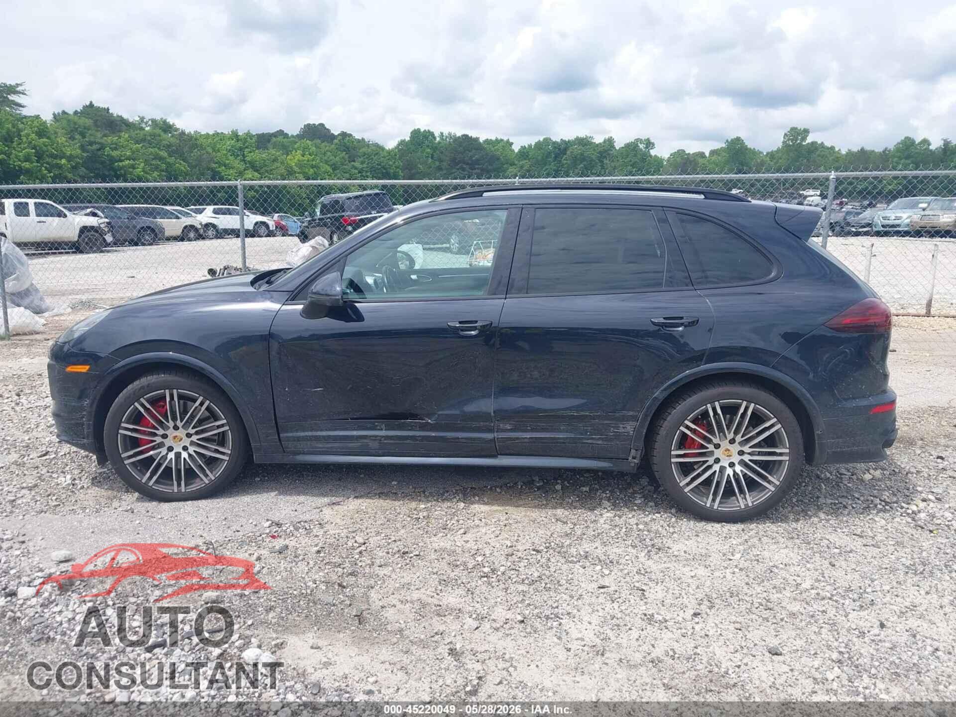 PORSCHE CAYENNE 2017 - WP1AD2A27HLA82225