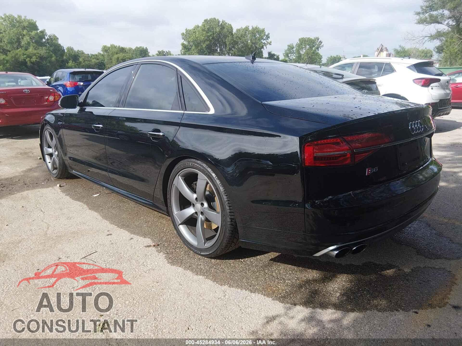 AUDI S8 2016 - WAUJSAFD0GN009404