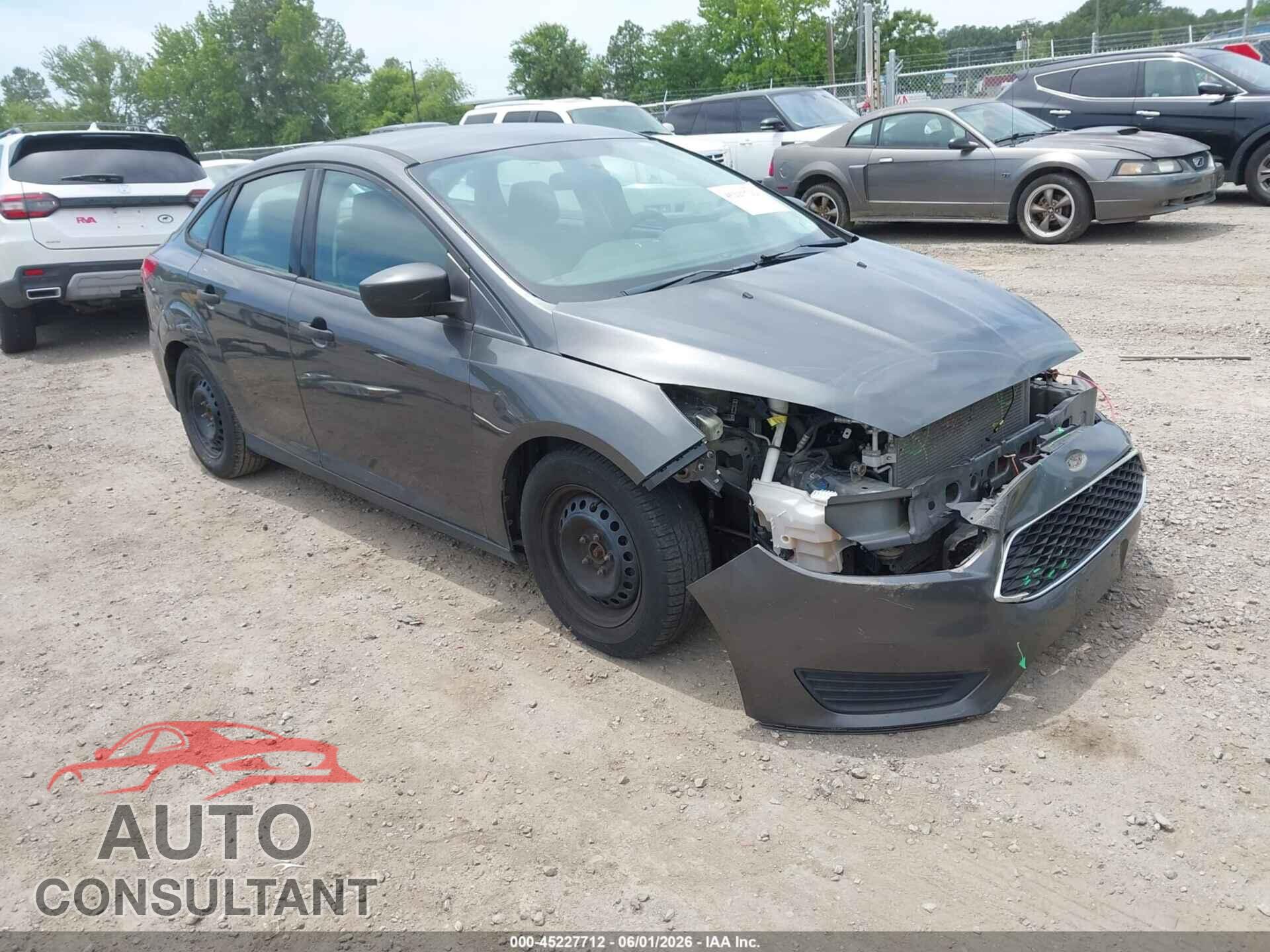 FORD FOCUS 2016 - 1FADP3E23GL219901
