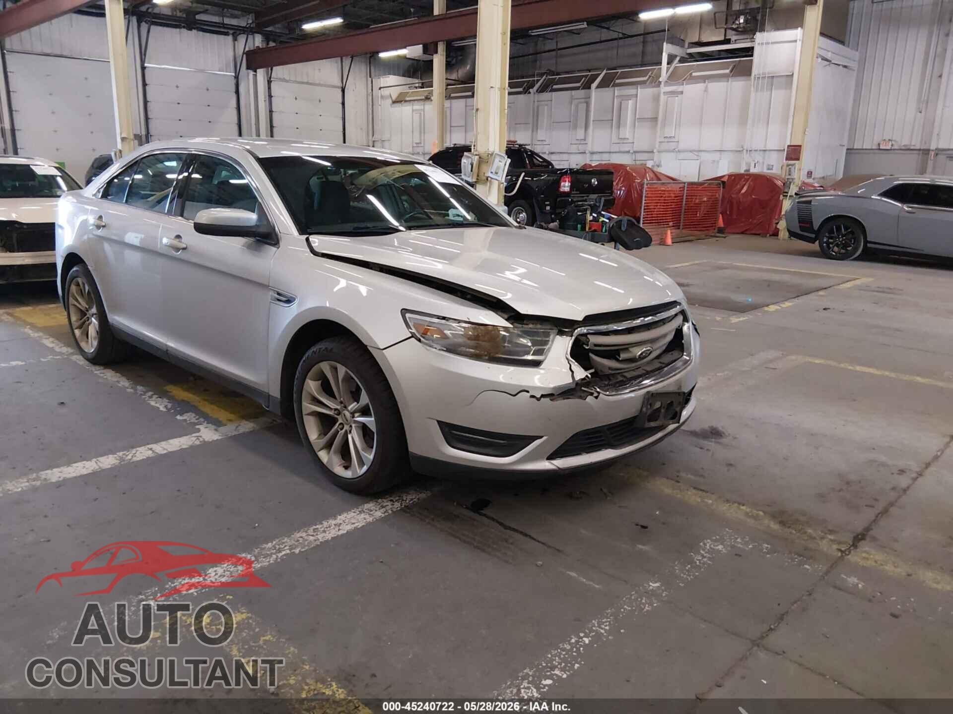 FORD TAURUS 2013 - 1FAHP2E84DG161527