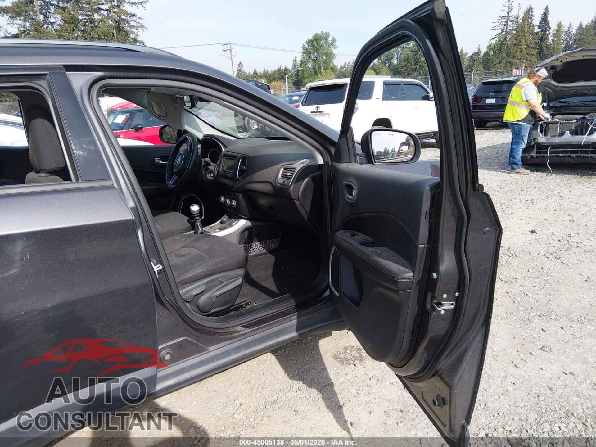 JEEP NEW COMPASS 2017 - 3C4NJDAB7HT641896