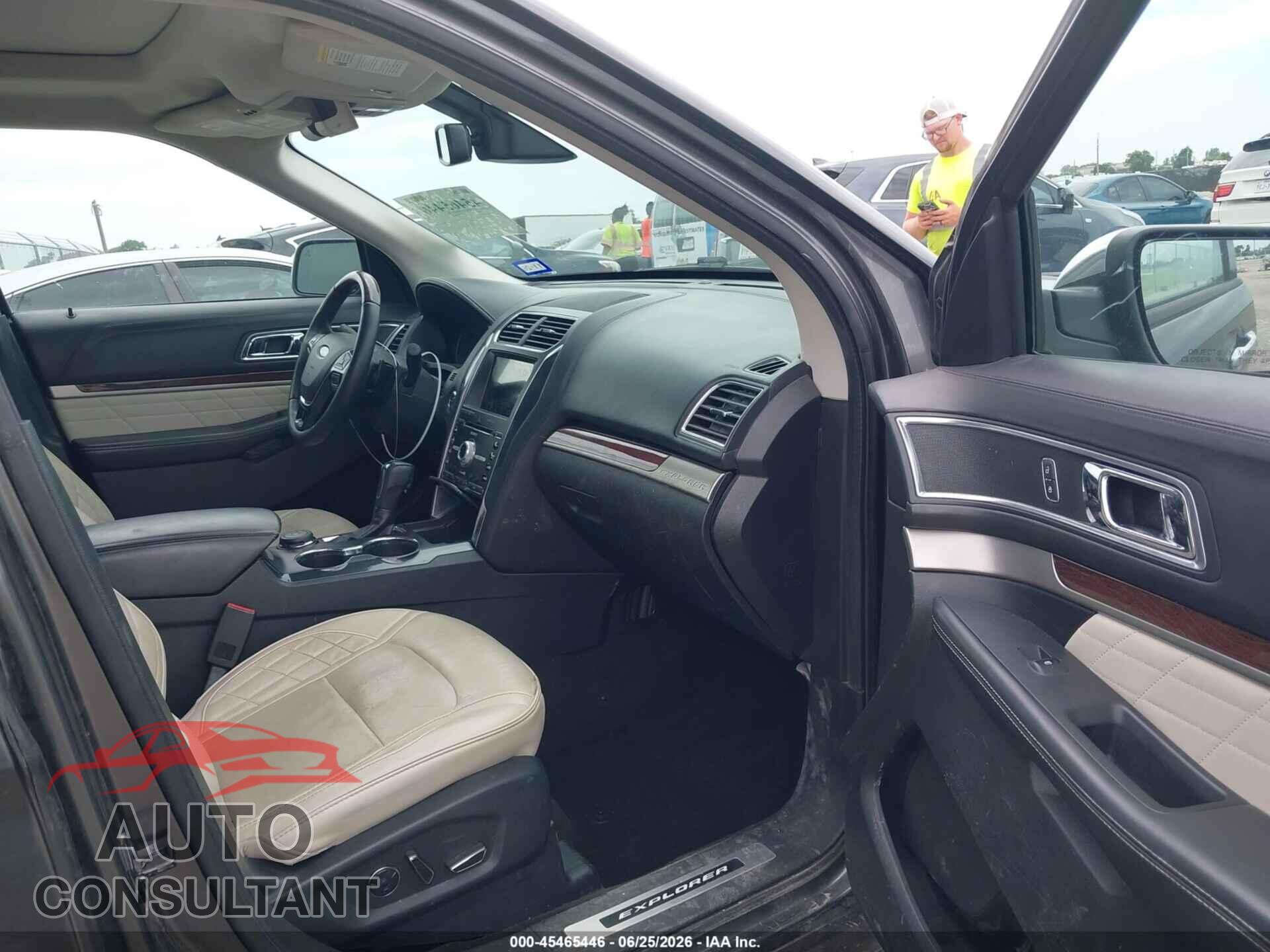 FORD EXPLORER 2017 - 1FM5K8HT4HGE37043