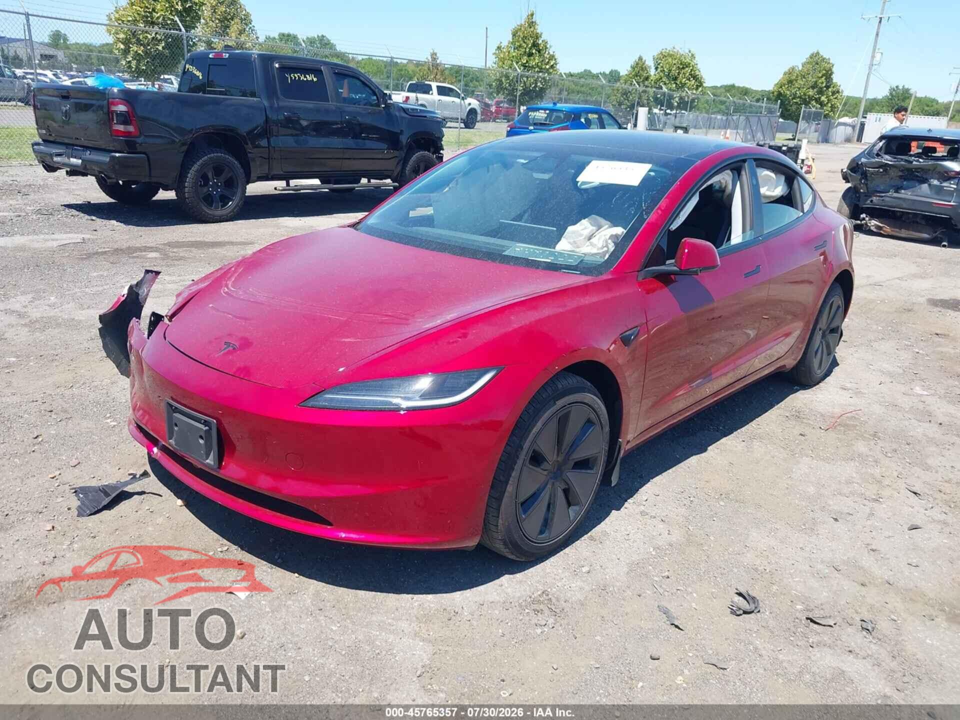 TESLA MODEL 3 2026 - 5YJ3E1EA7TF140462