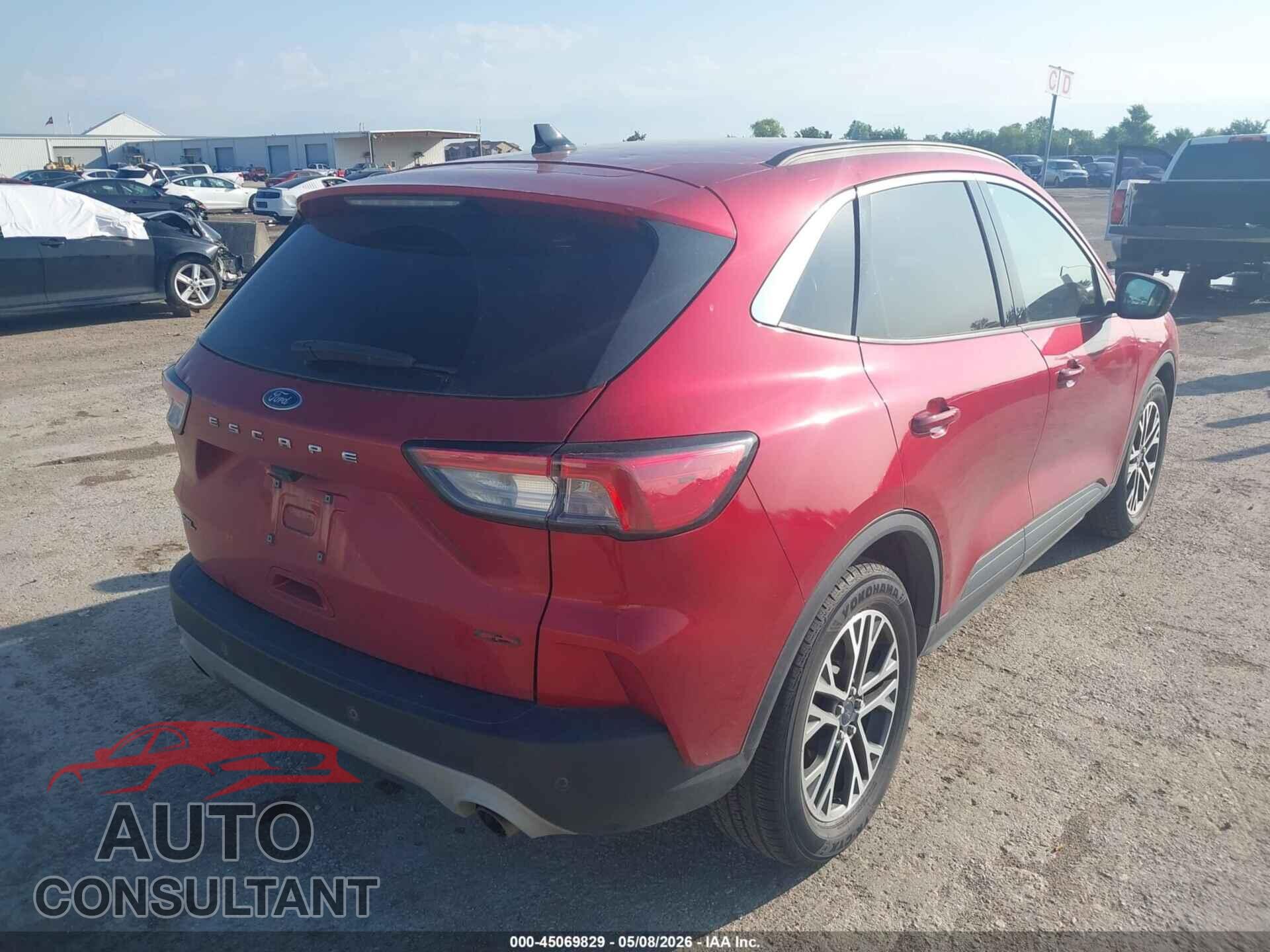 FORD ESCAPE 2020 - 1FMCU0H62LUA75947