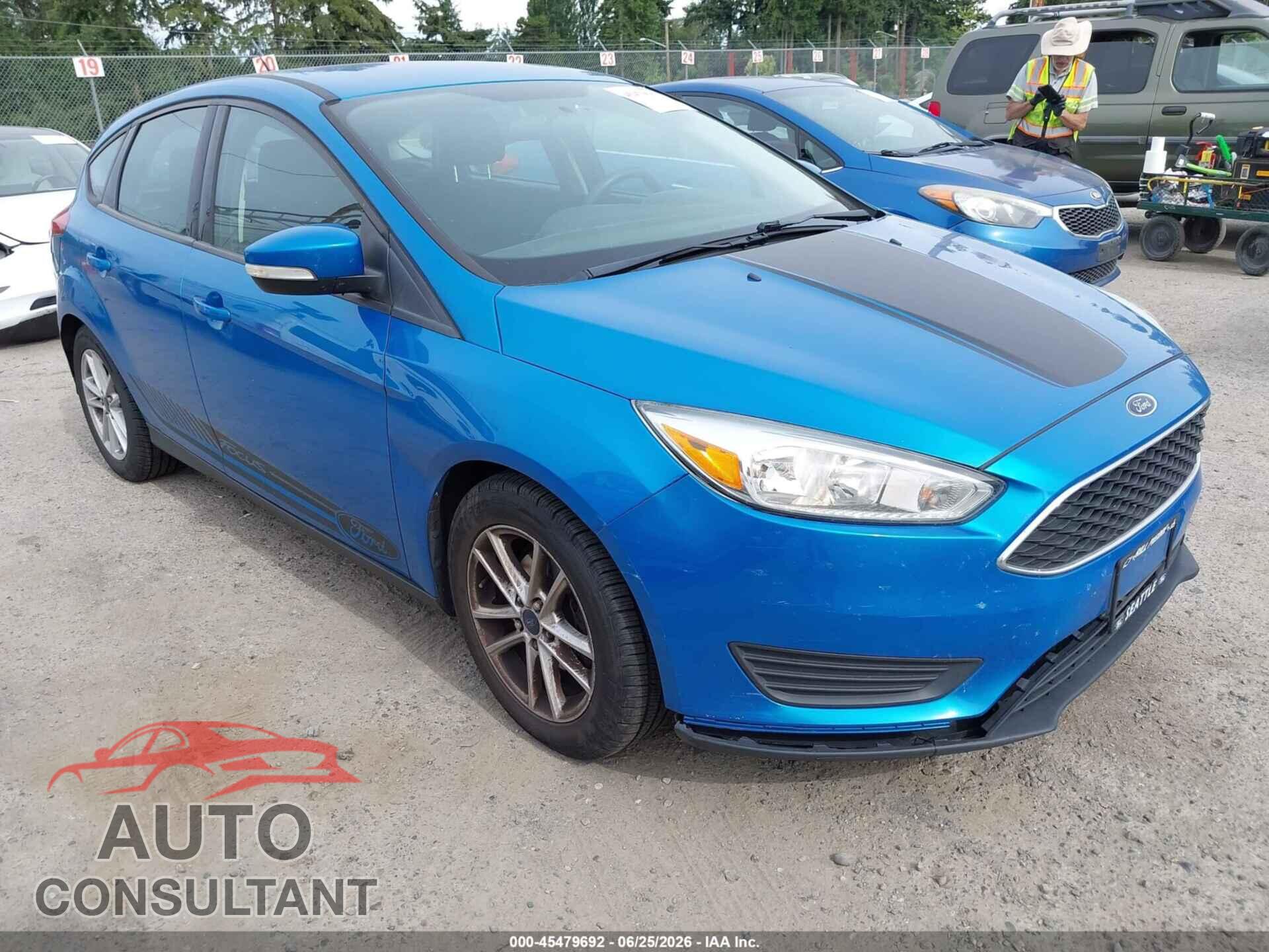 FORD FOCUS 2015 - 1FADP3K26FL327027