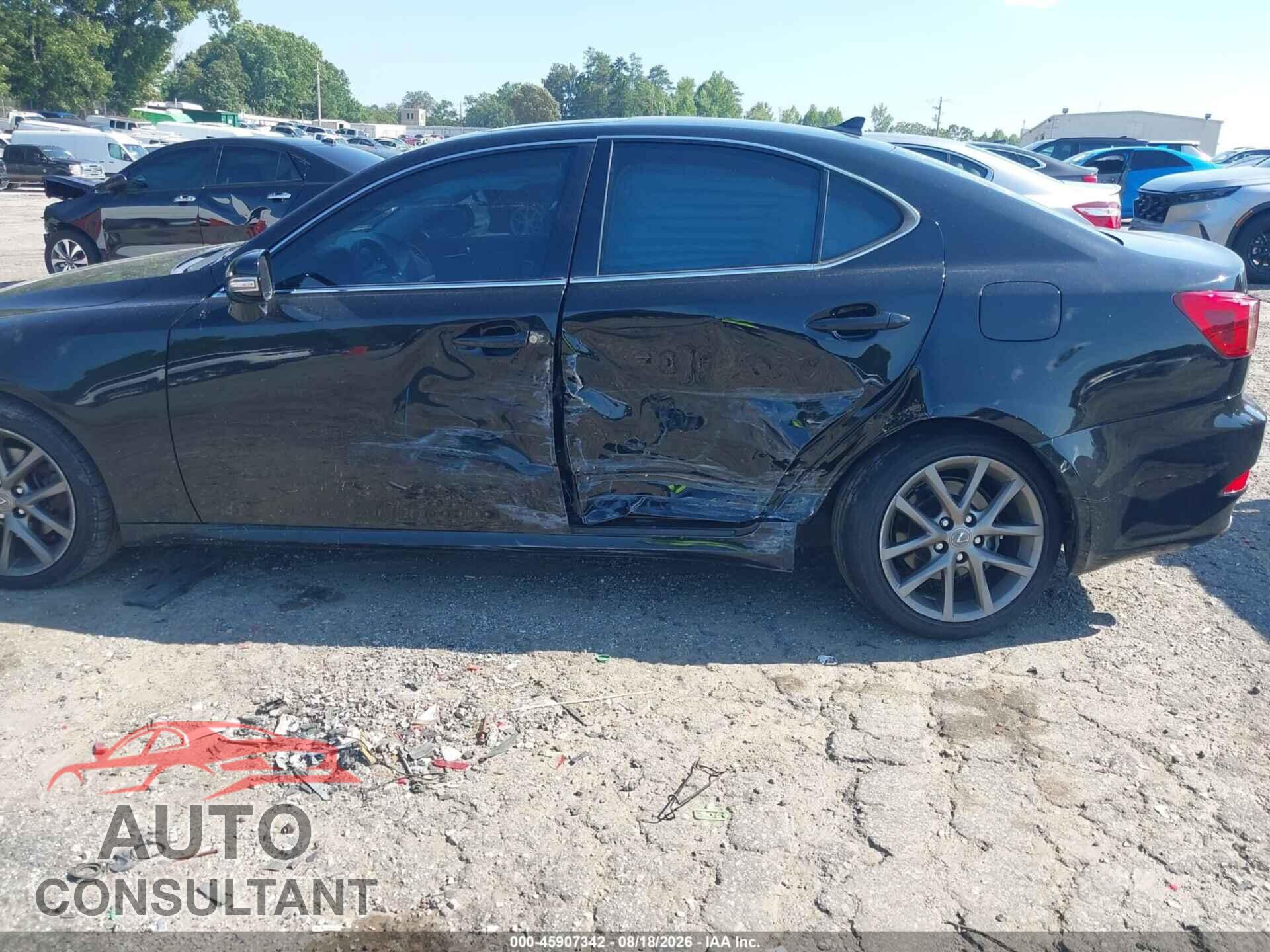 LEXUS IS 250 2013 - JTHCF5C26D5061950