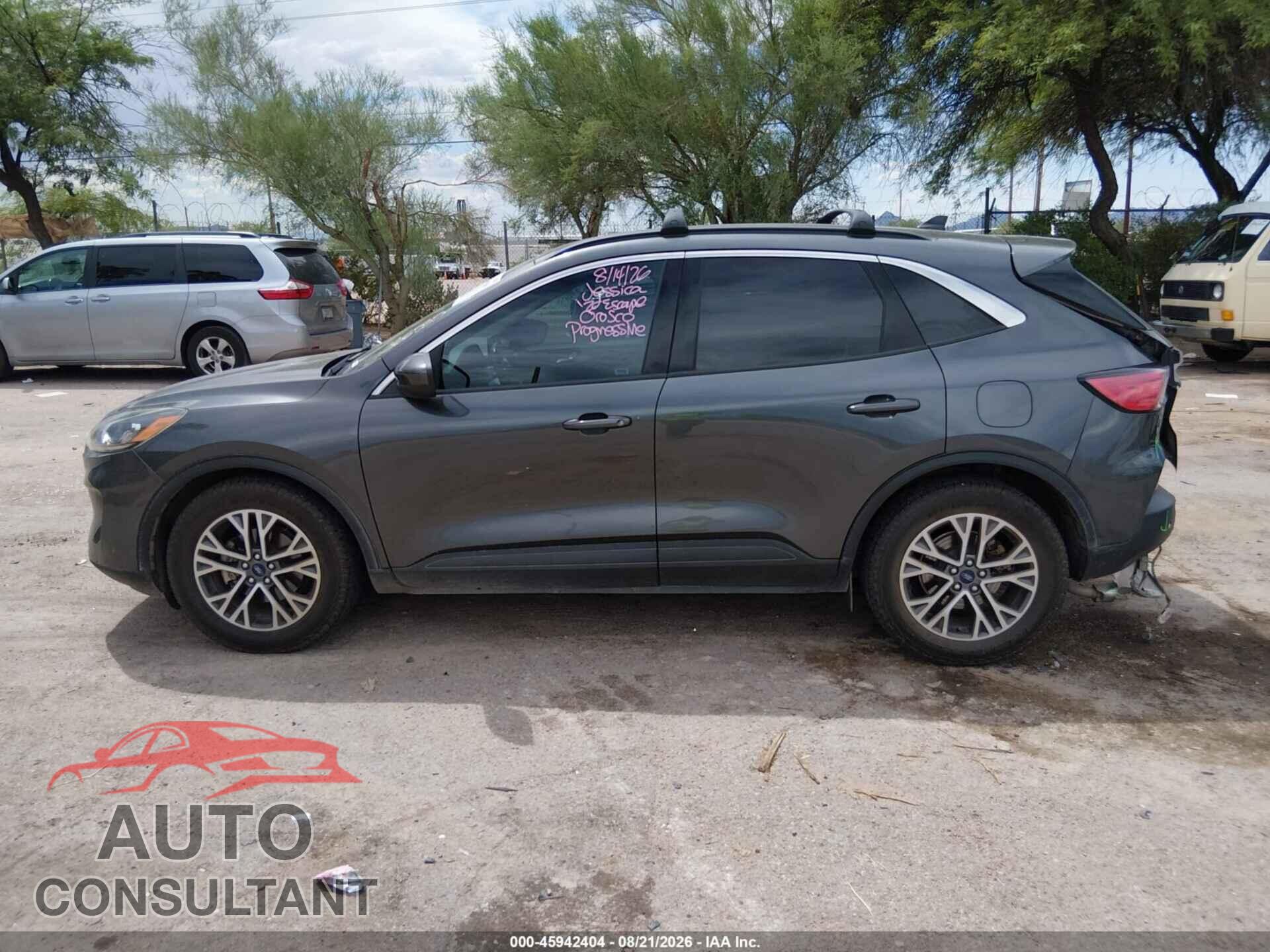 FORD ESCAPE 2020 - 1FMCU0H68LUA35856