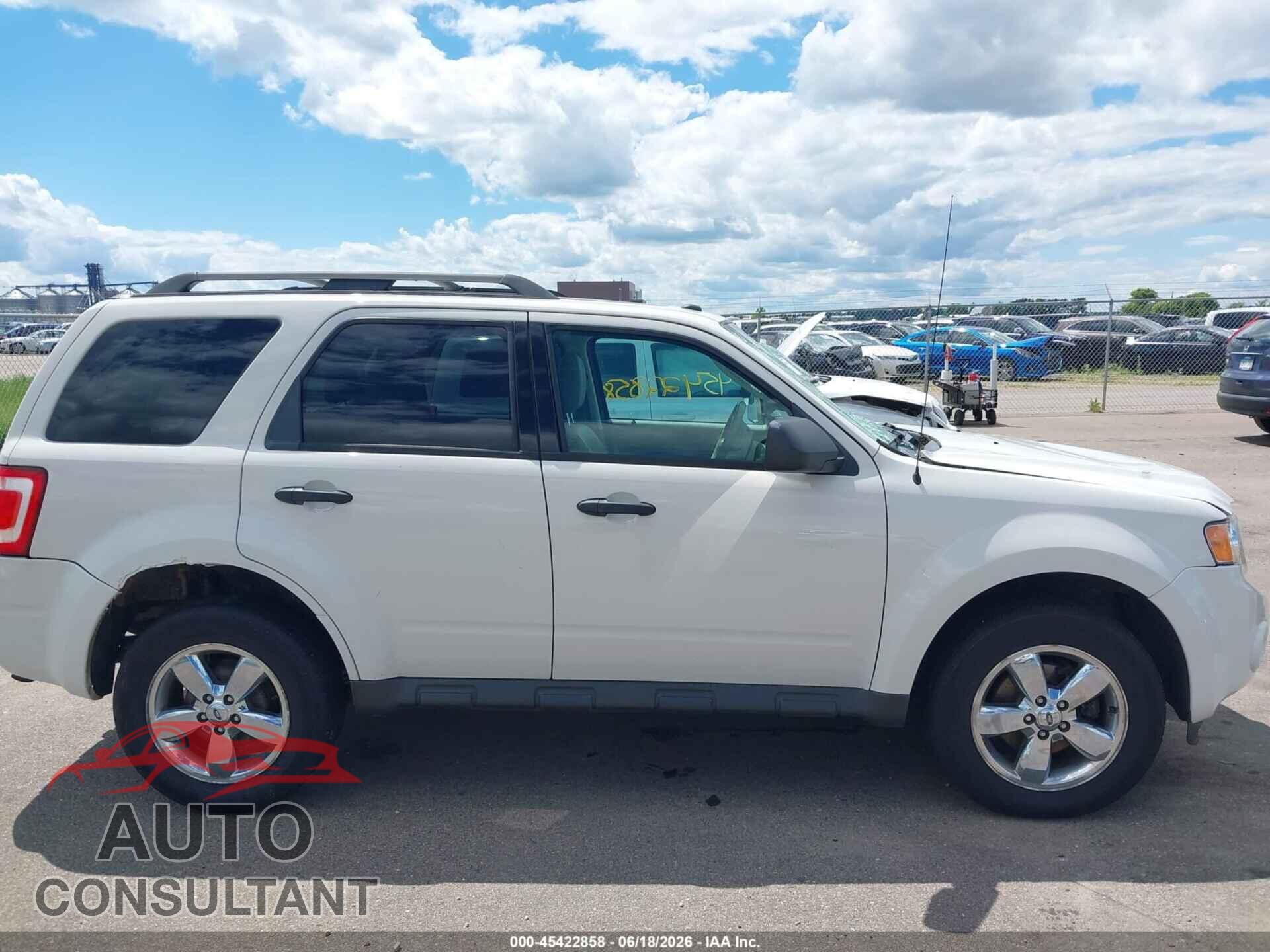 FORD ESCAPE 2012 - 1FMCU9DG8CKC81174